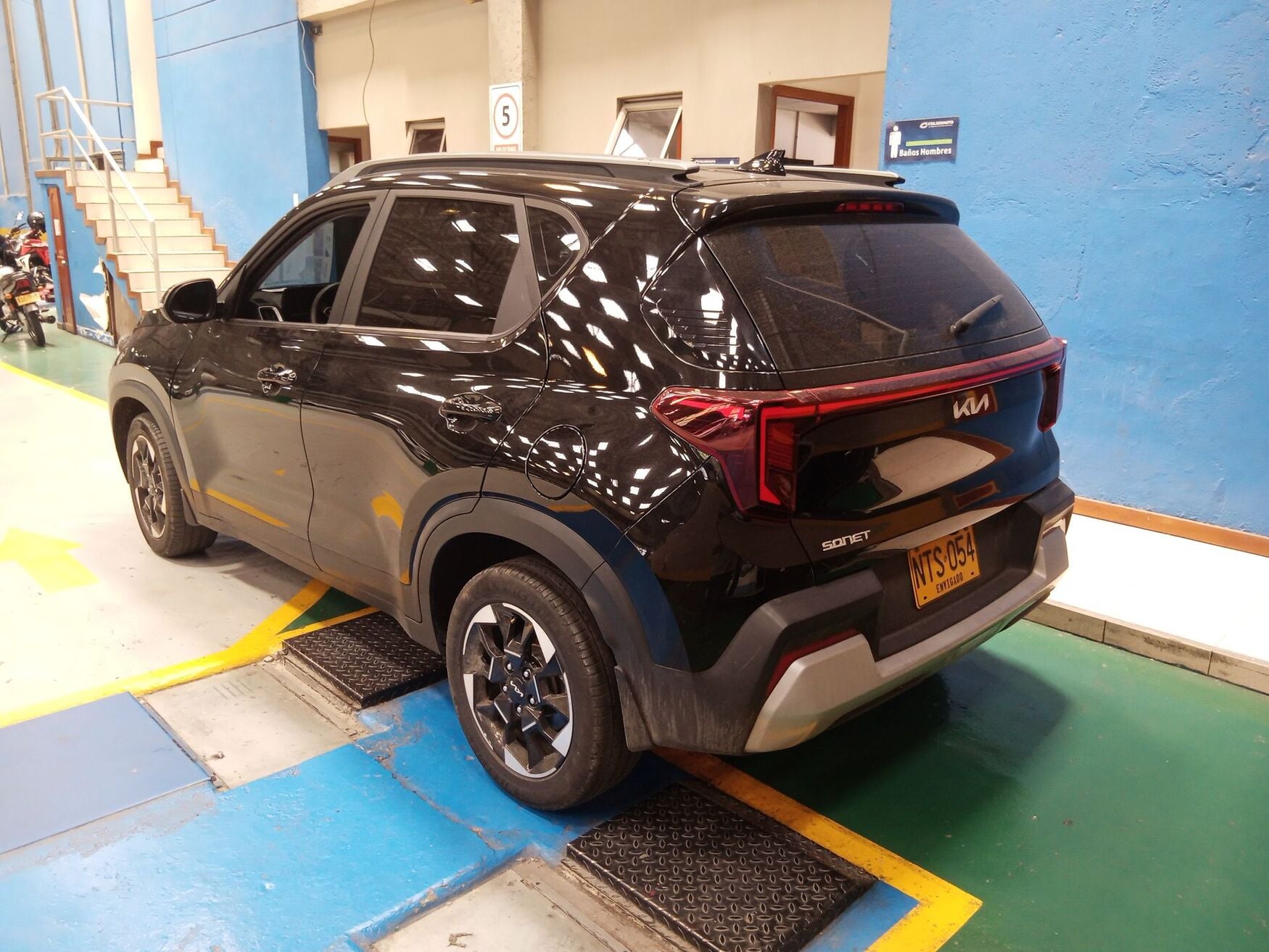 KIA SONET 2025