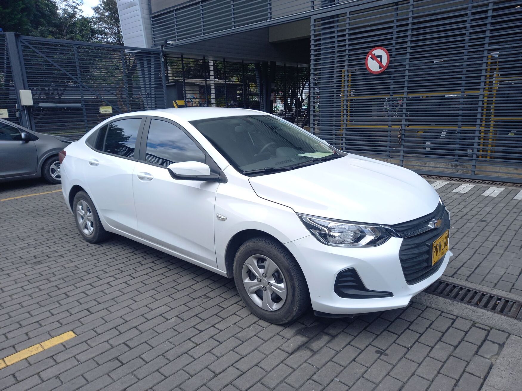 CHEVROLET ONIX 2025