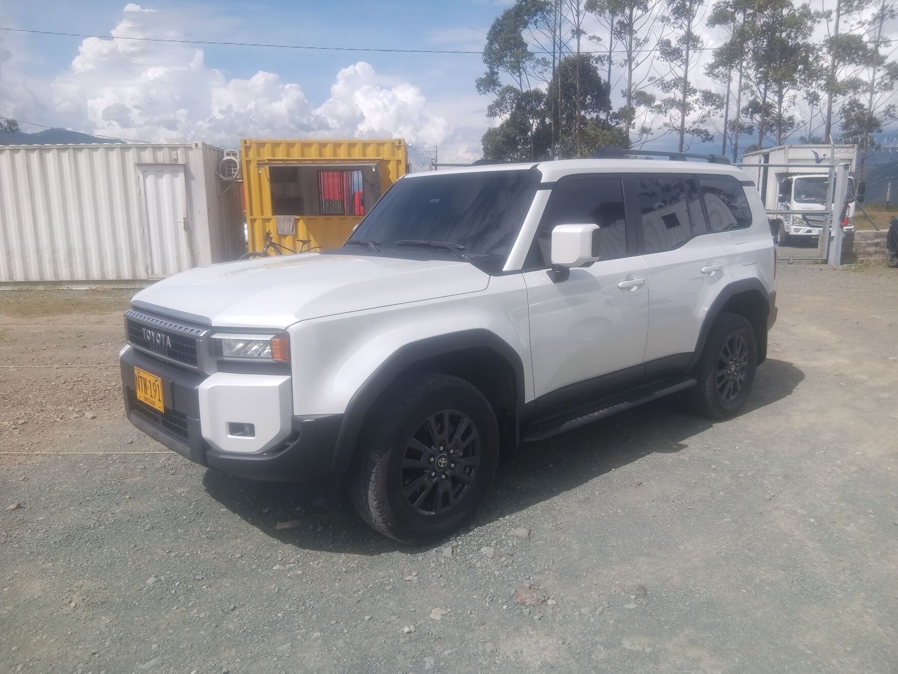 TOYOTA PRADO 2025