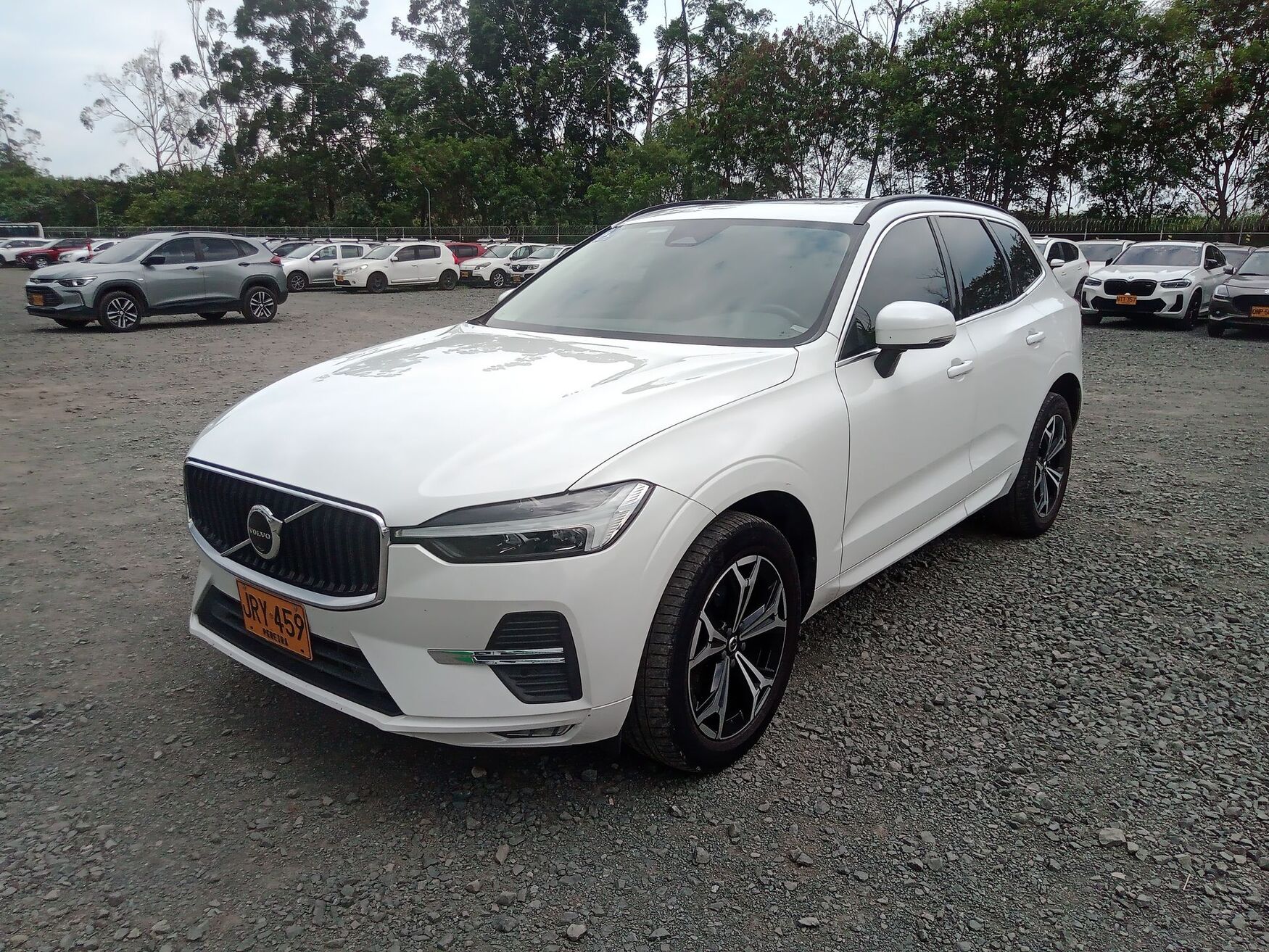 VOLVO XC60 2022