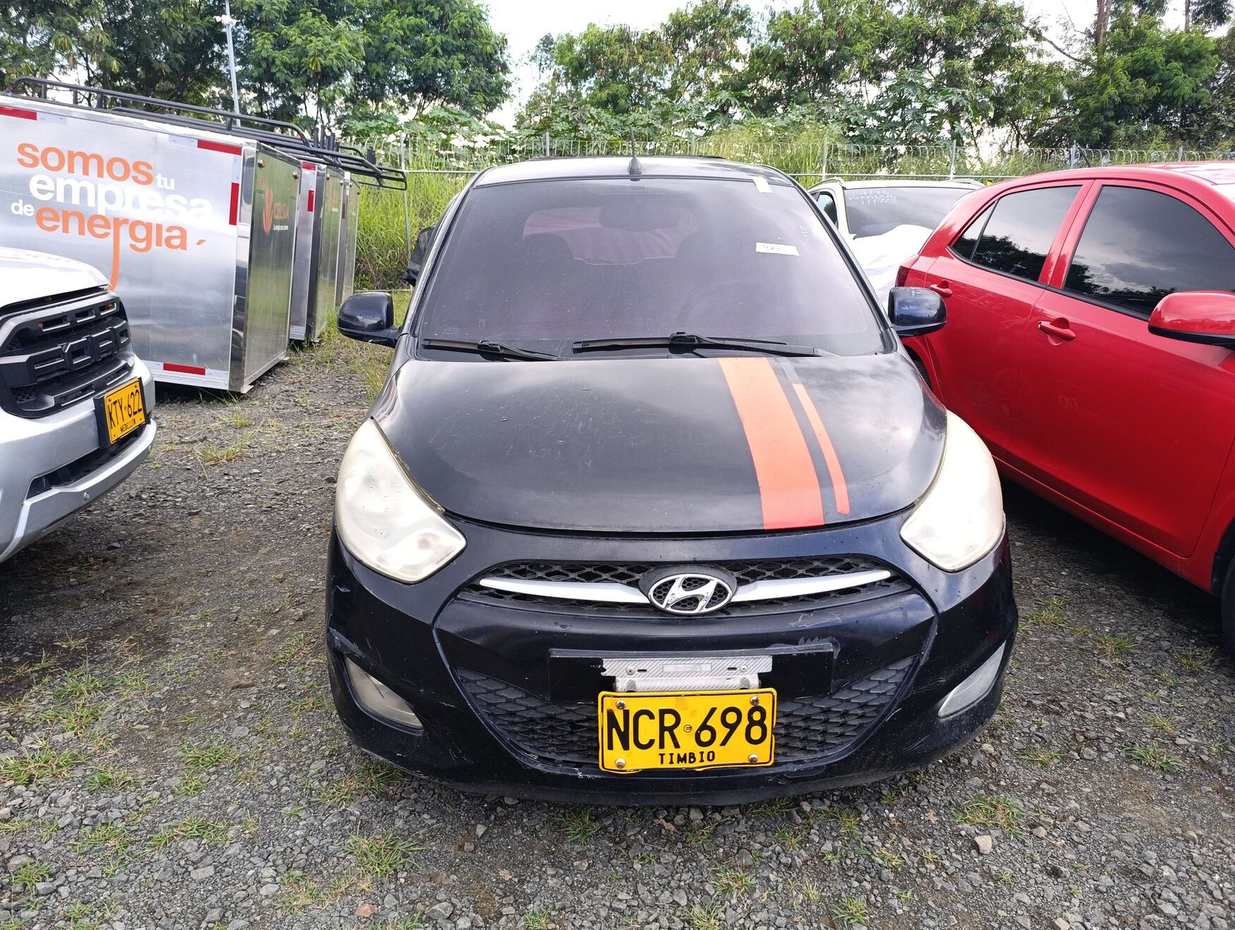 HYUNDAI I101100 2013