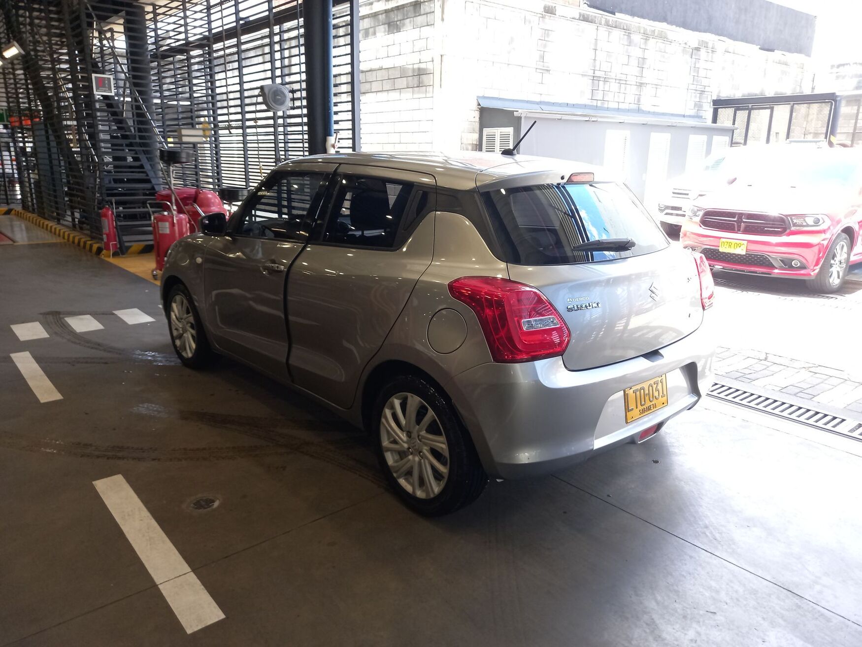 SUZUKI SWIFT 2023