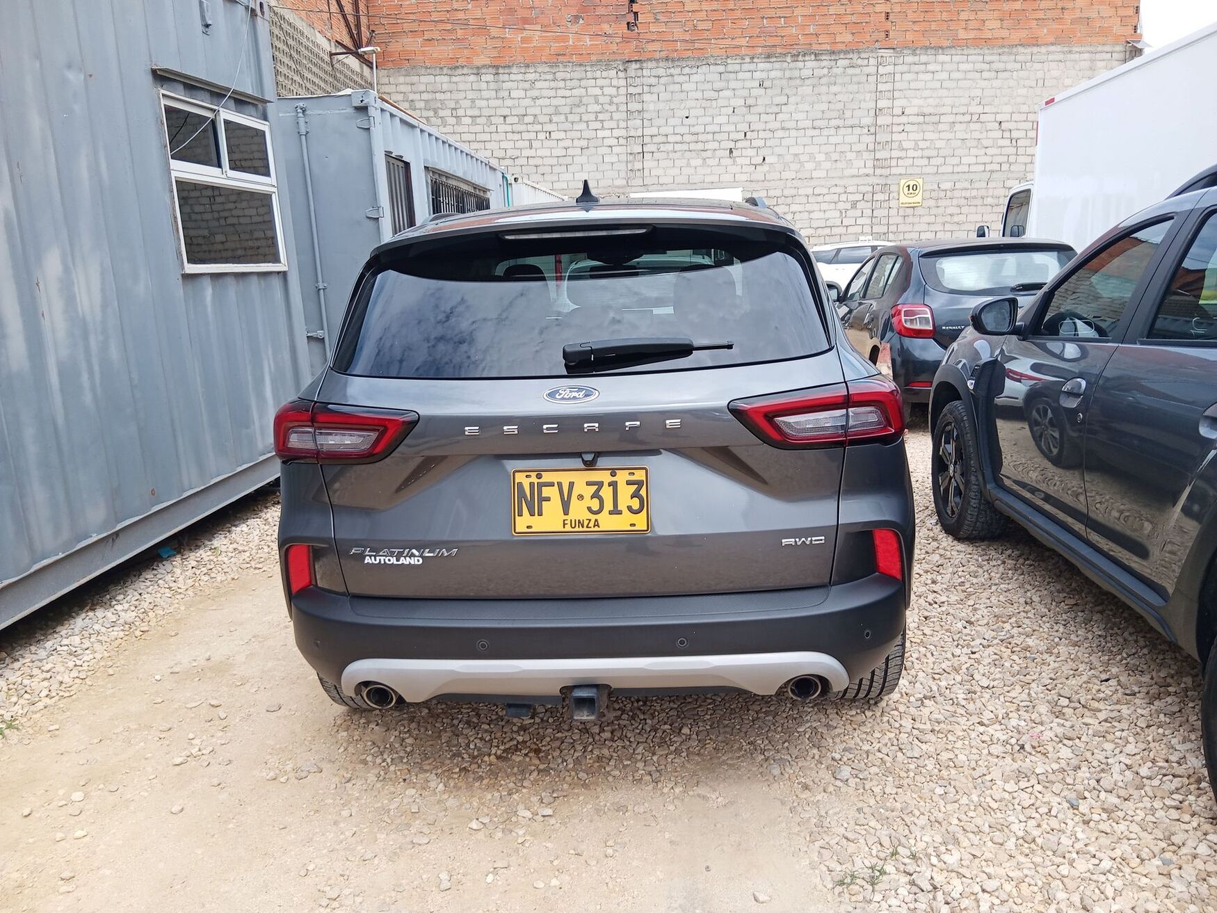 FORD ESCAPE 2023