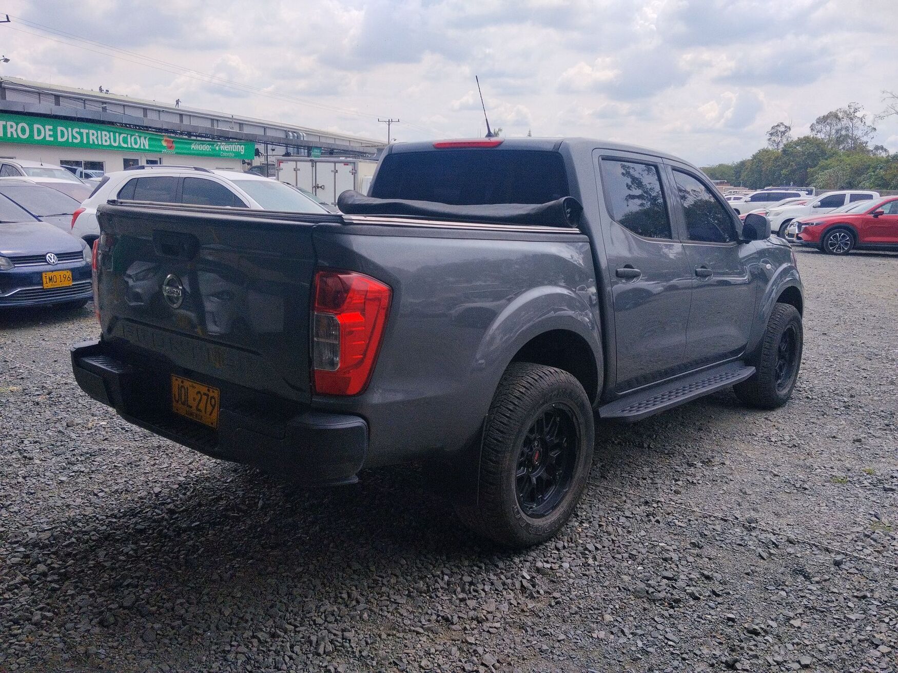 NISSAN FRONTIER 2023