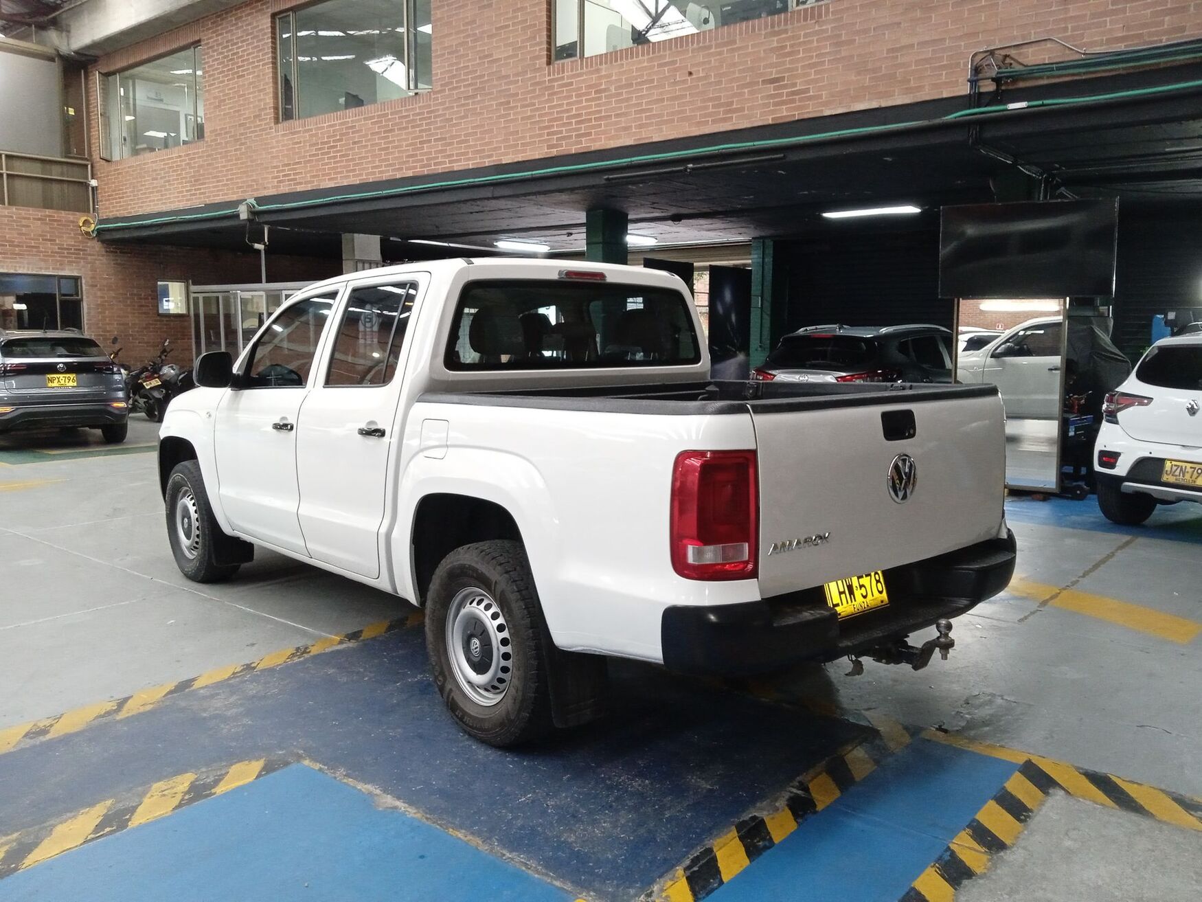 VOLKSWAGEN AMAROK 2022