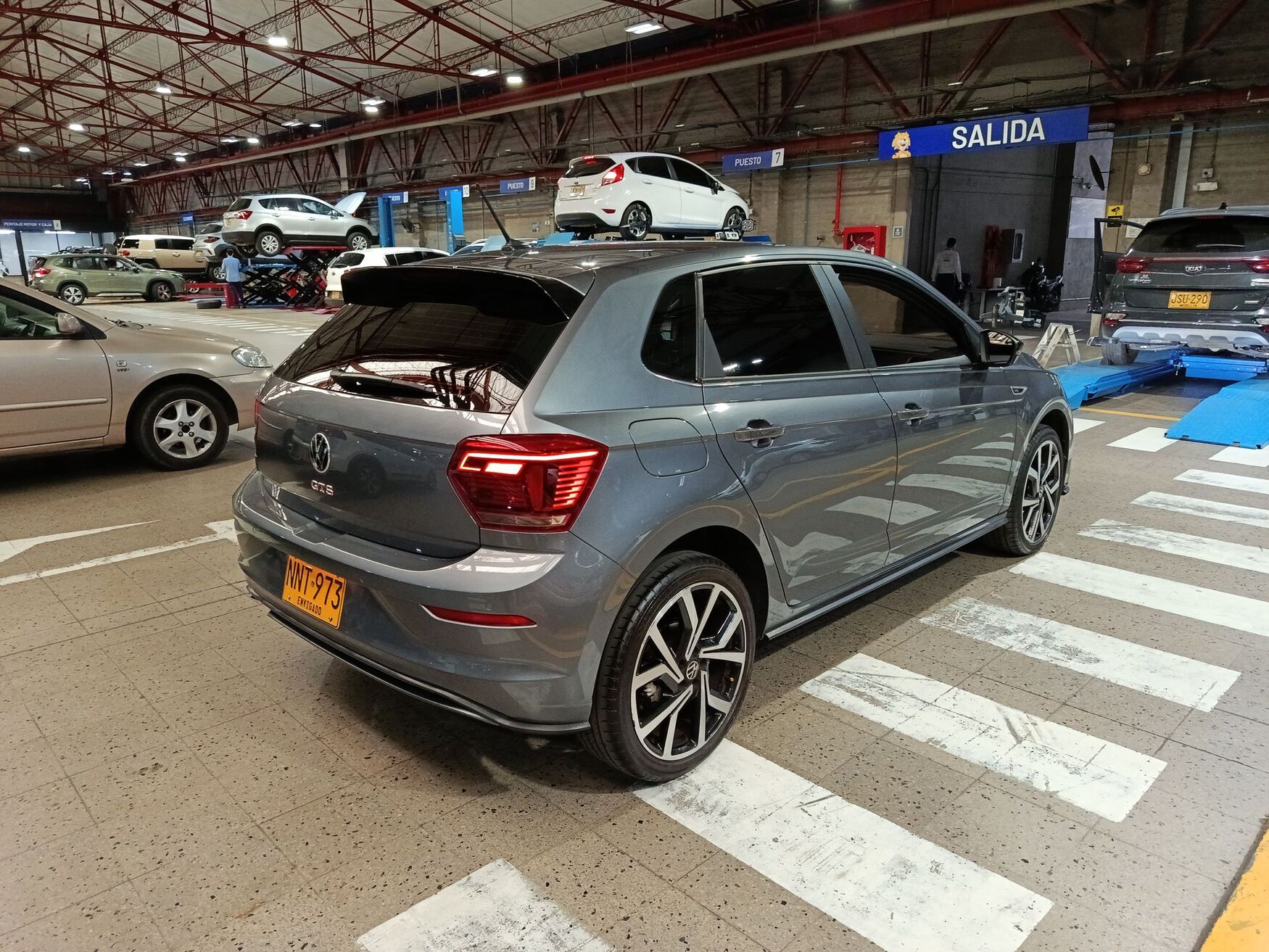 VOLKSWAGEN POLO 2024