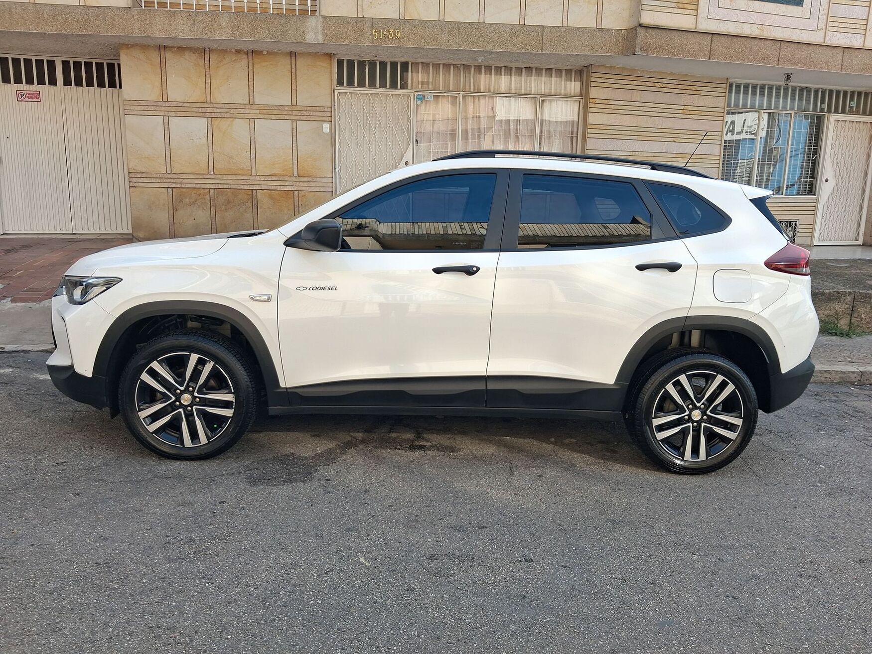 CHEVROLET TRACKER 2025