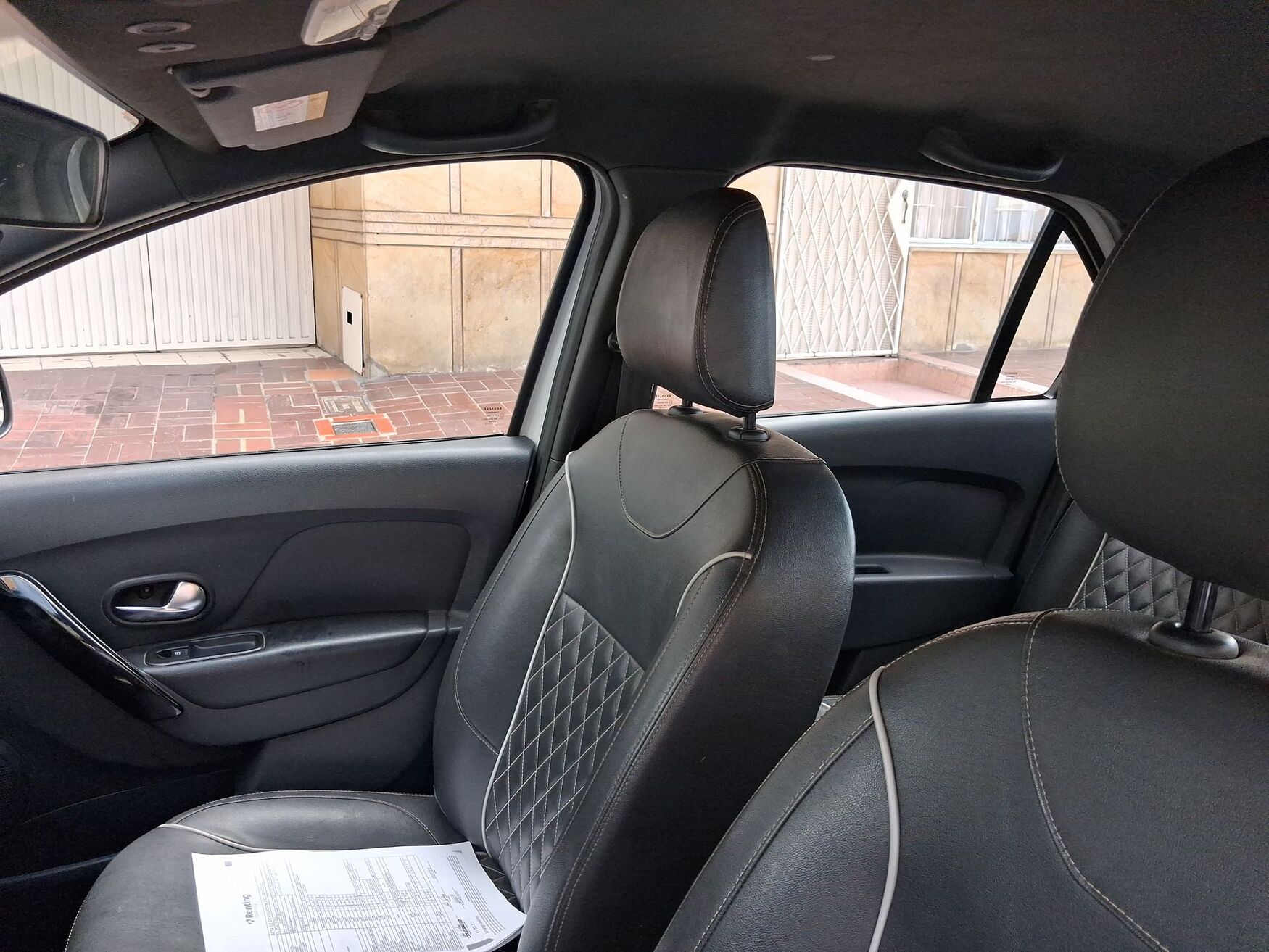 RENAULT LOGAN 2024