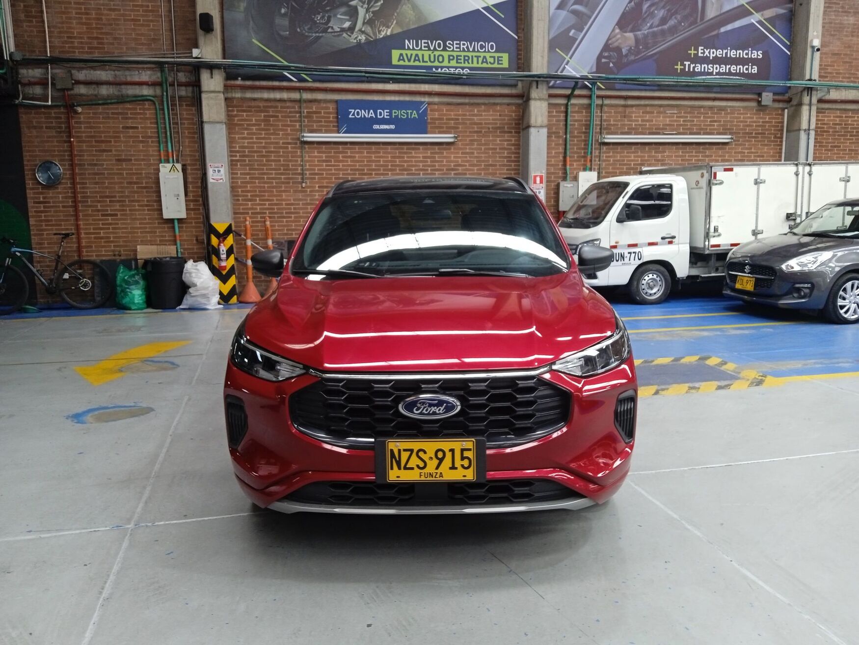 FORD ESCAPE 2024