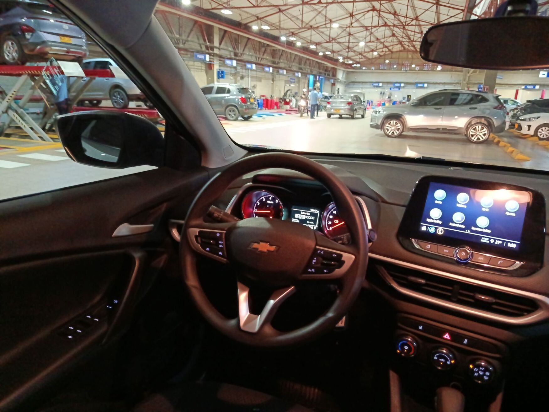 CHEVROLET TRACKER 2025