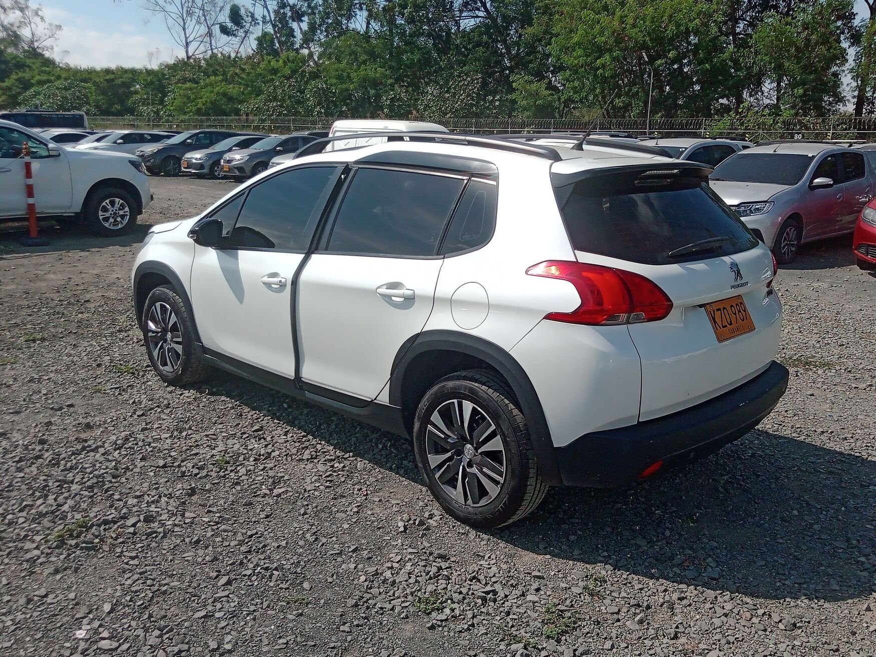PEUGEOT 2008 2022