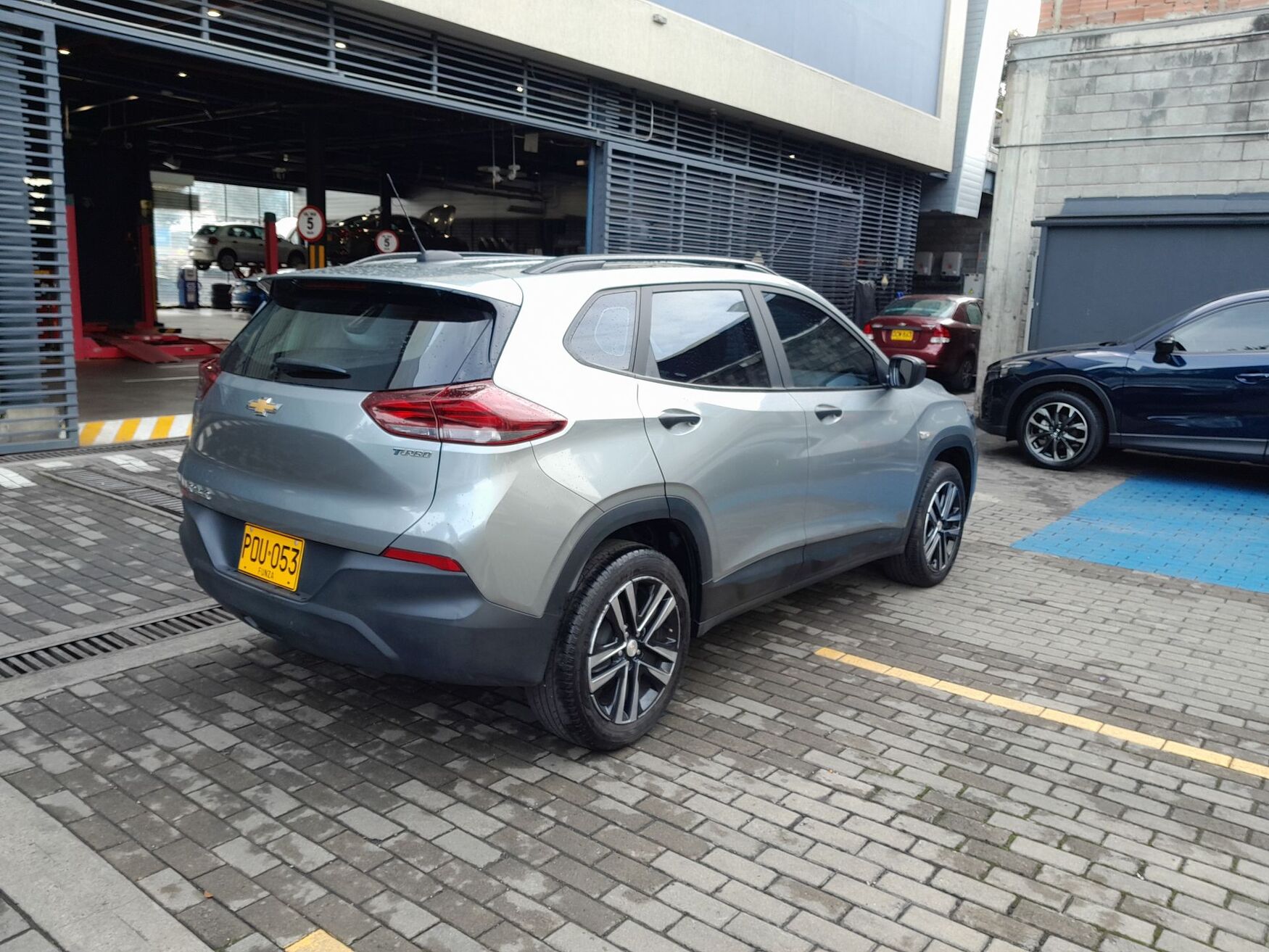 CHEVROLET TRACKER 2025