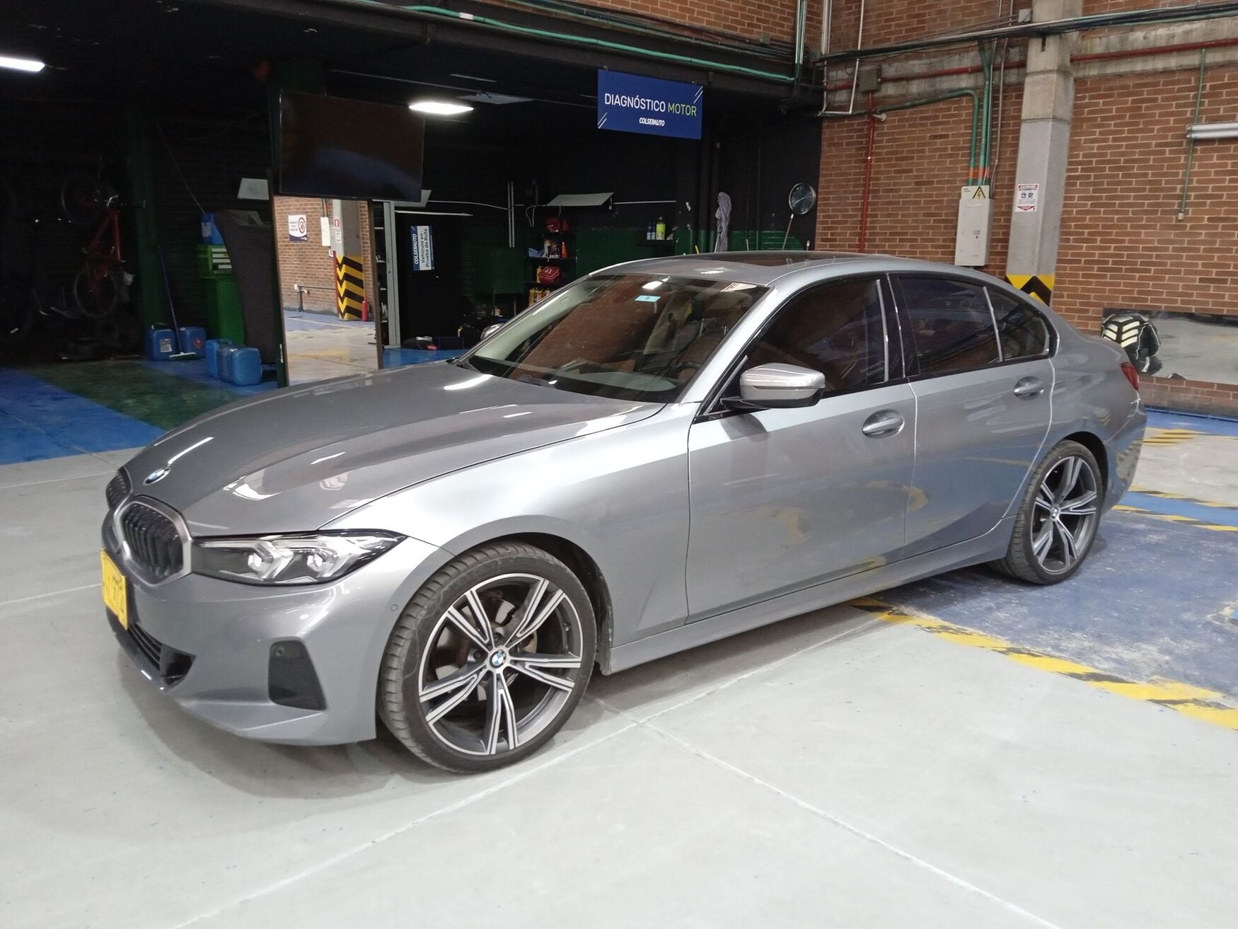 BMW 320I 2023