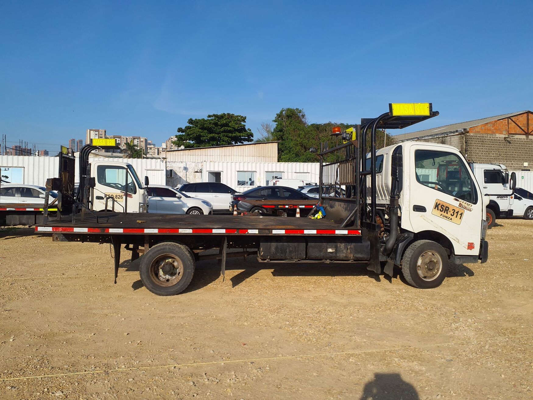 HINO DUTRO 2022