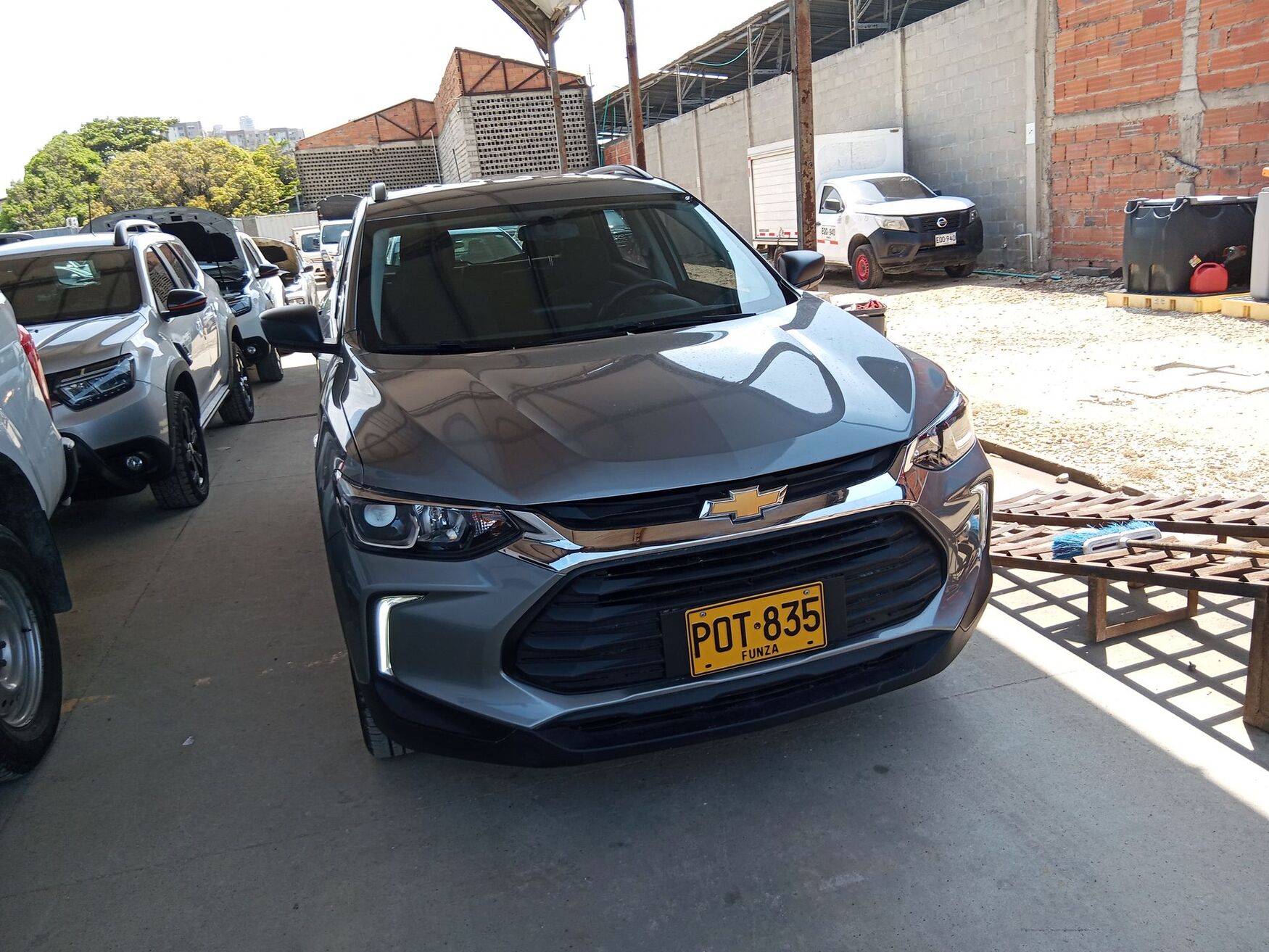 CHEVROLET TRACKER 2025