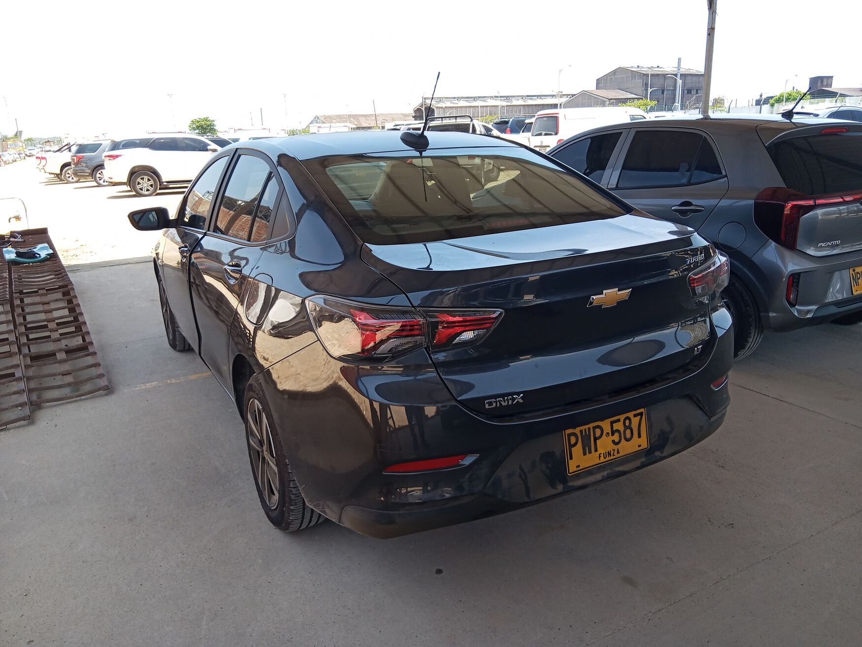 CHEVROLET ONIX 2026
