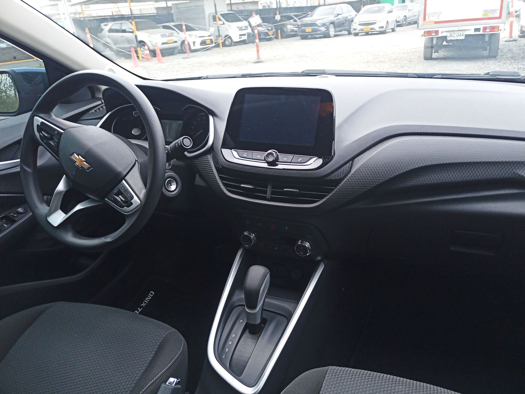 CHEVROLET ONIX 2025