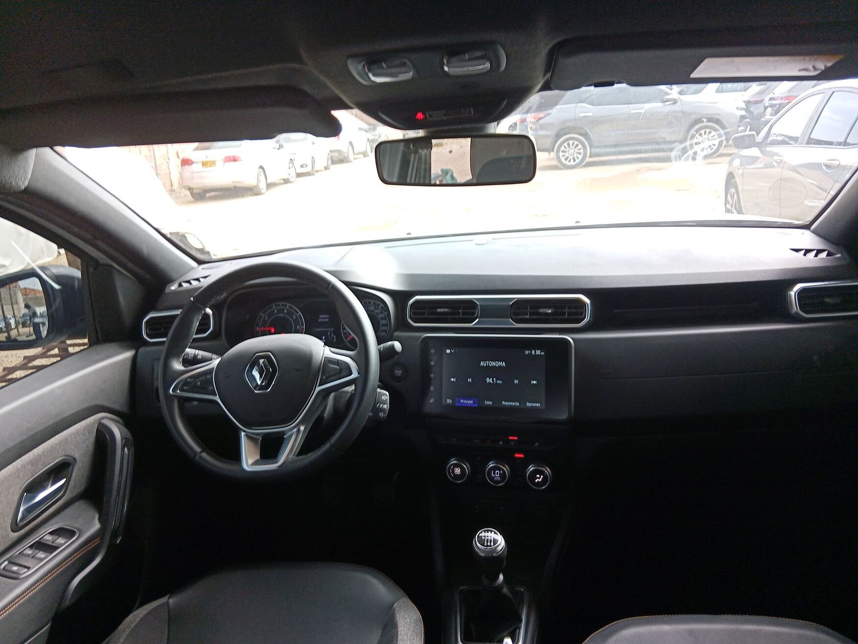 RENAULT DUSTER 2026