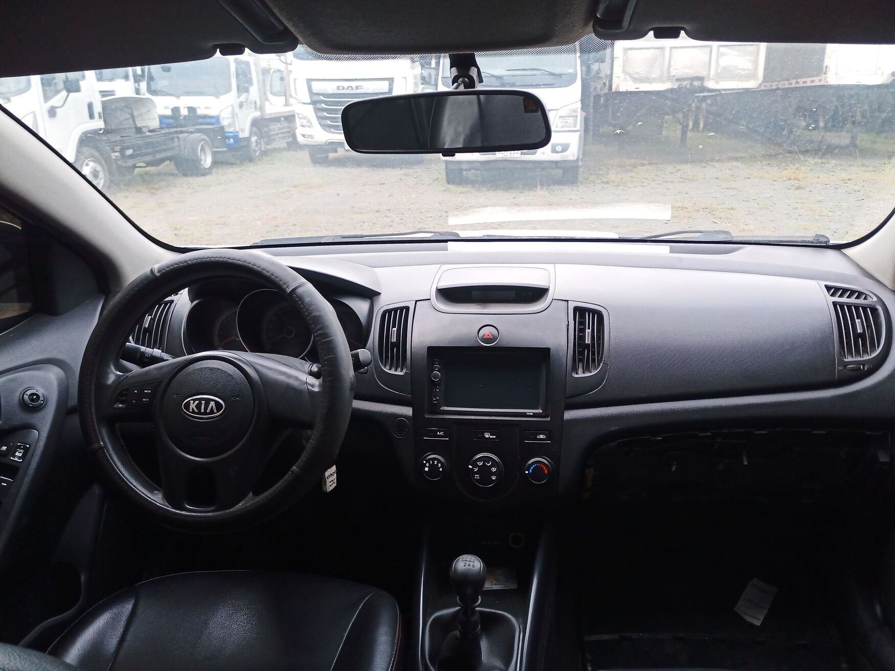 KIA CERATOFORTE 2012