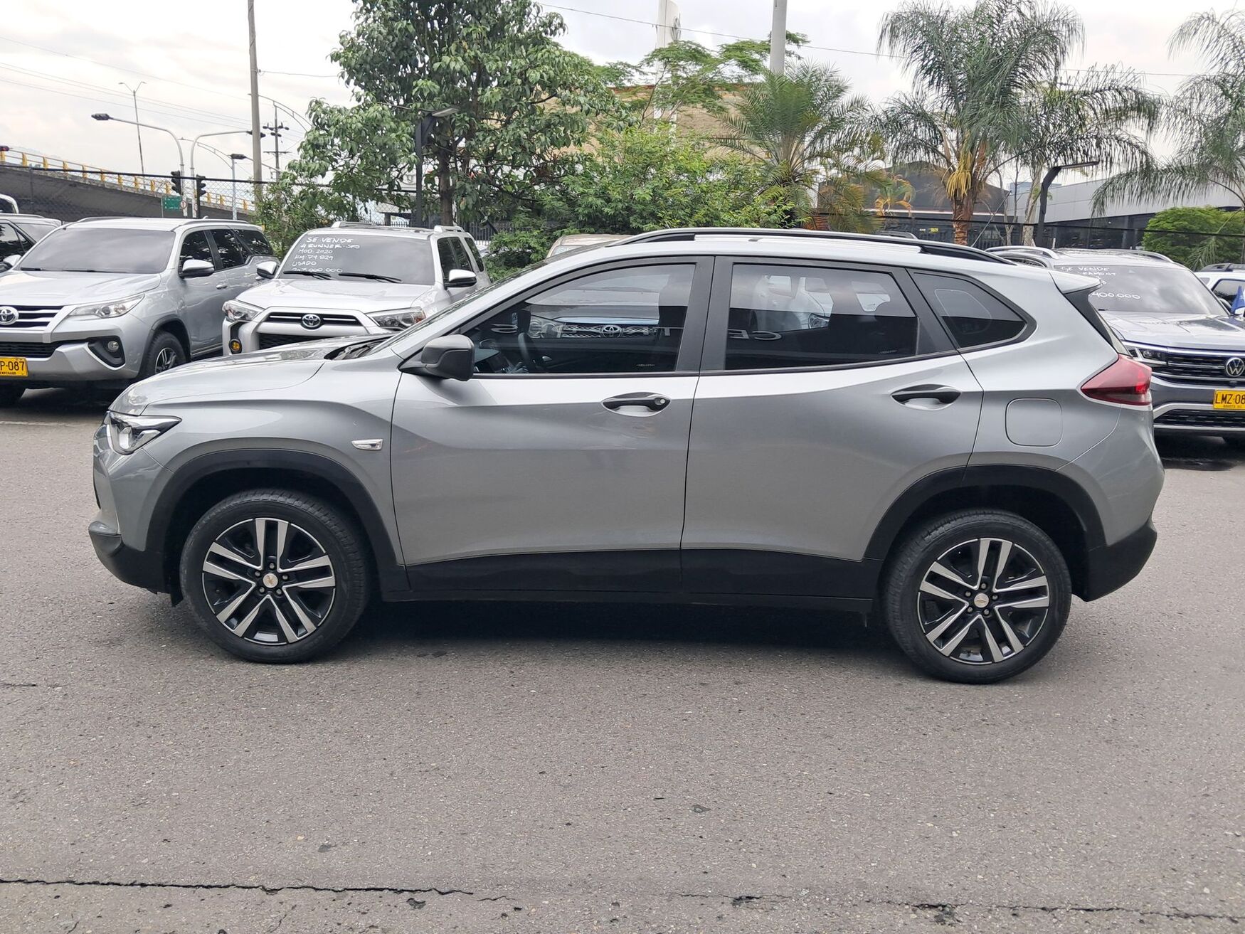 CHEVROLET TRACKER 2025