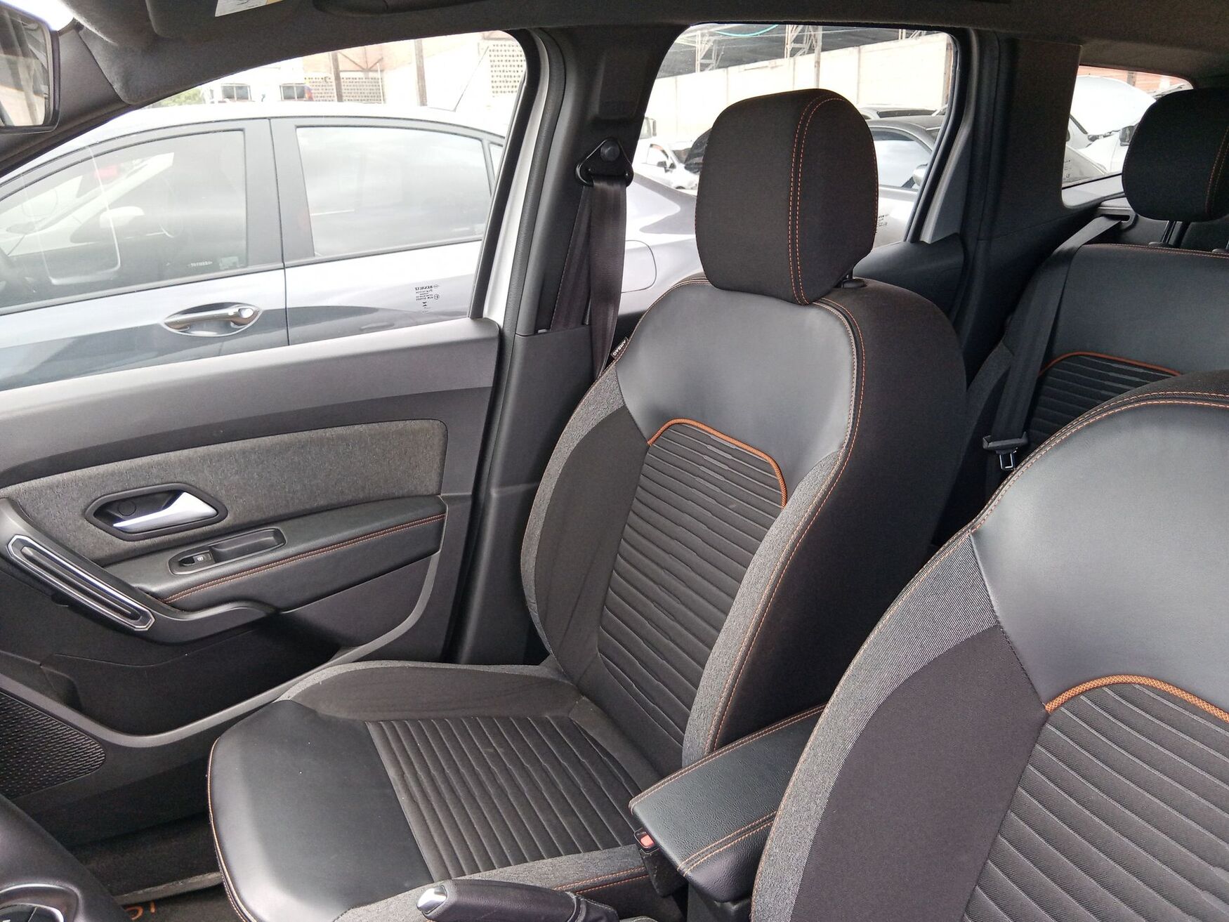 RENAULT DUSTER 2026