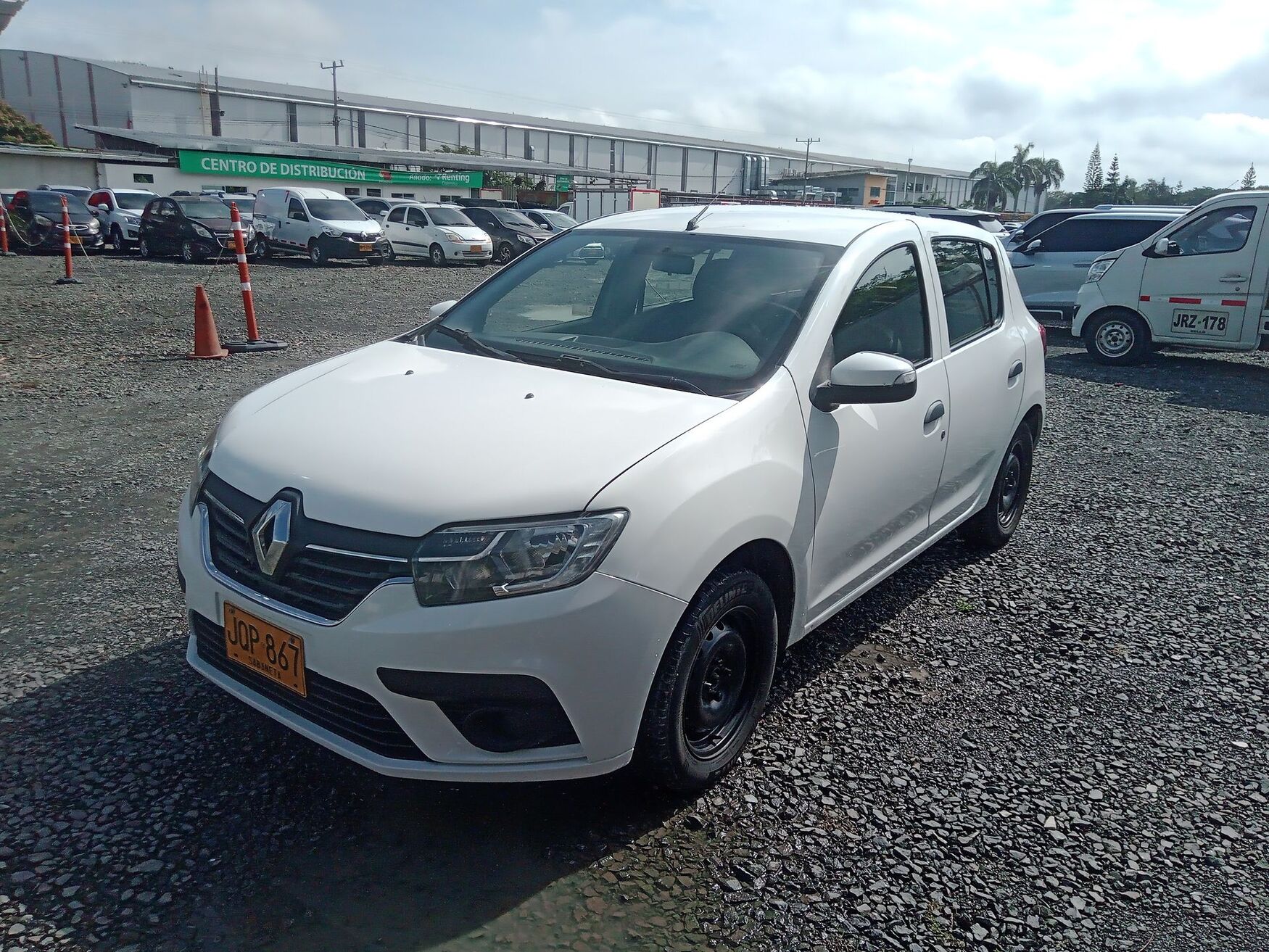 RENAULT SANDERO 2021