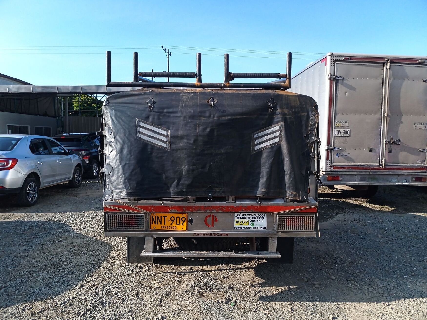NISSAN FRONTIER 2024
