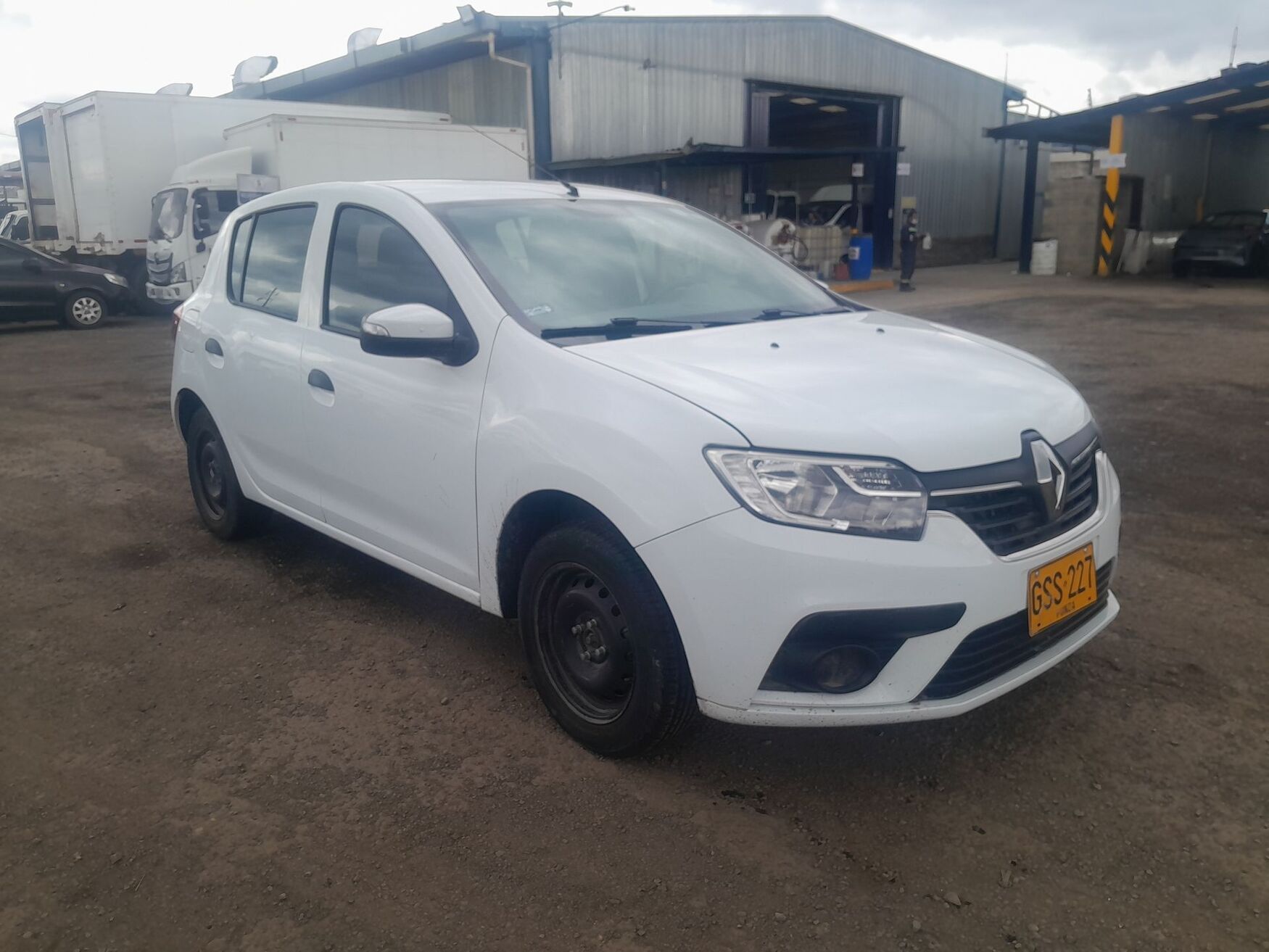 RENAULT SANDERO 2021
