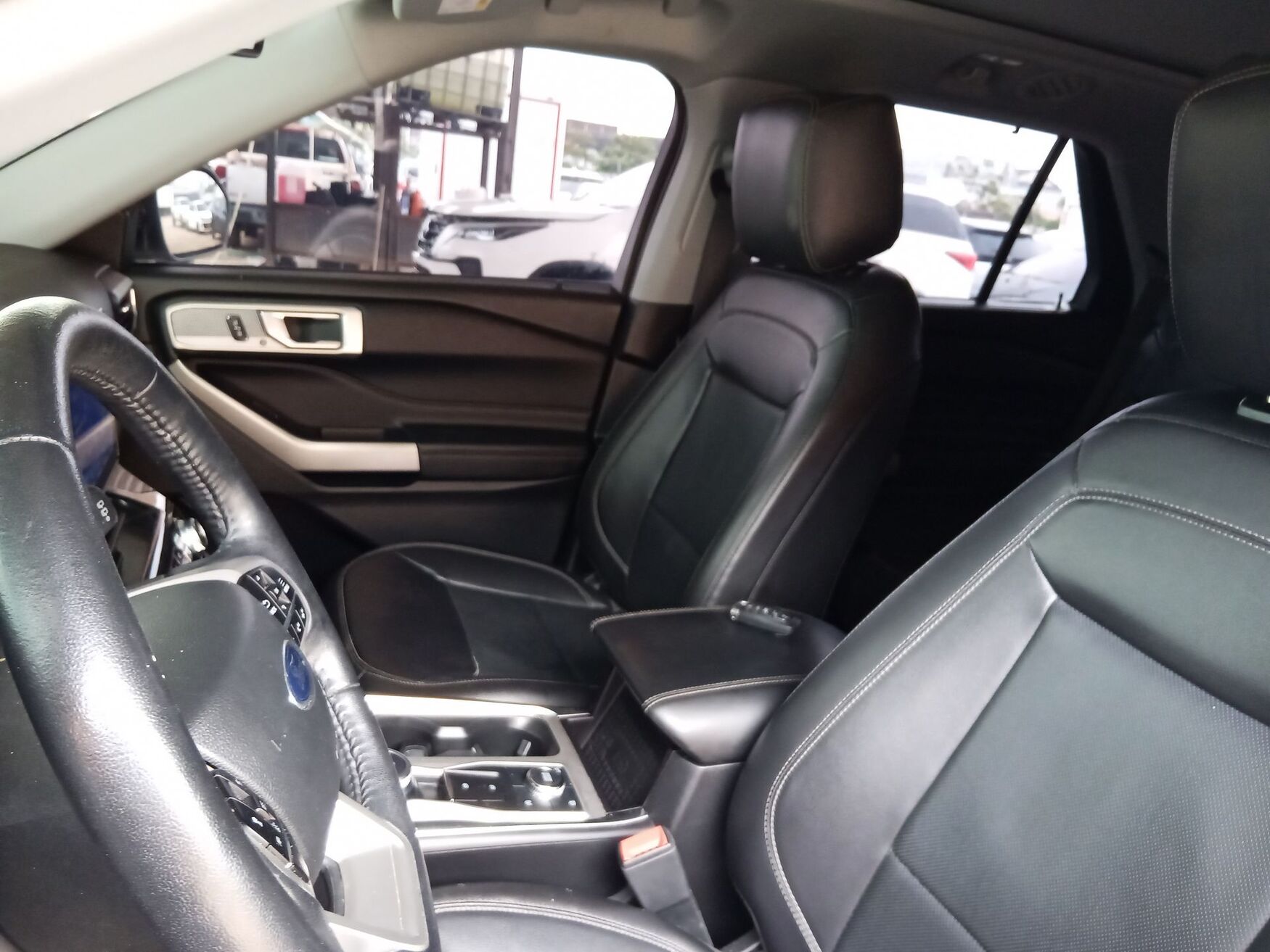 FORD EXPLORER 2022