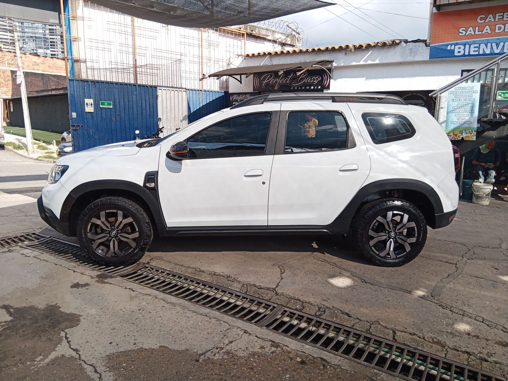 RENAULT DUSTER 2025