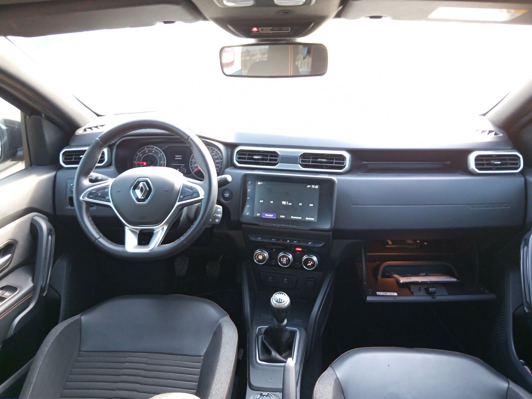 RENAULT DUSTER 2026