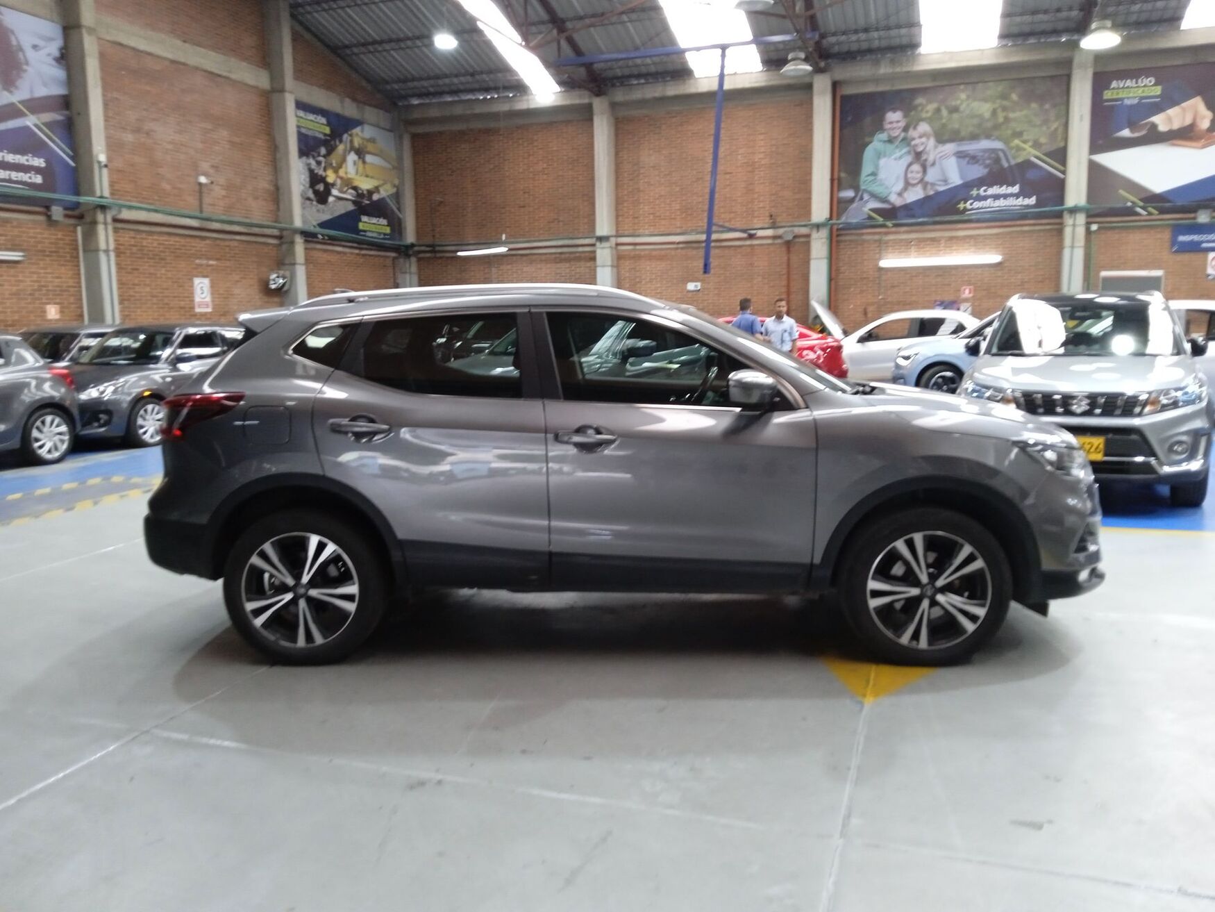 NISSAN QASHQAI 2019
