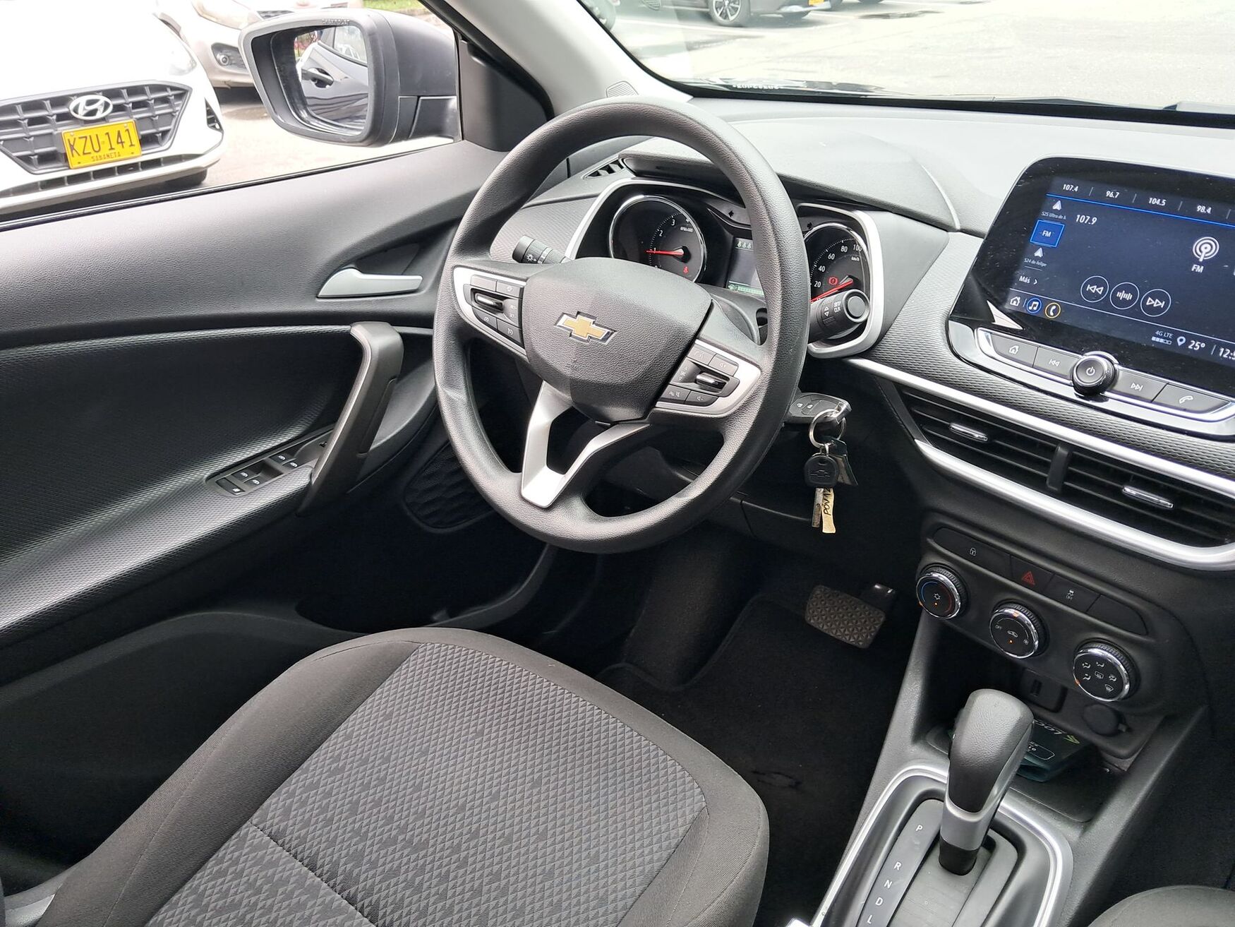 CHEVROLET TRACKER 2025