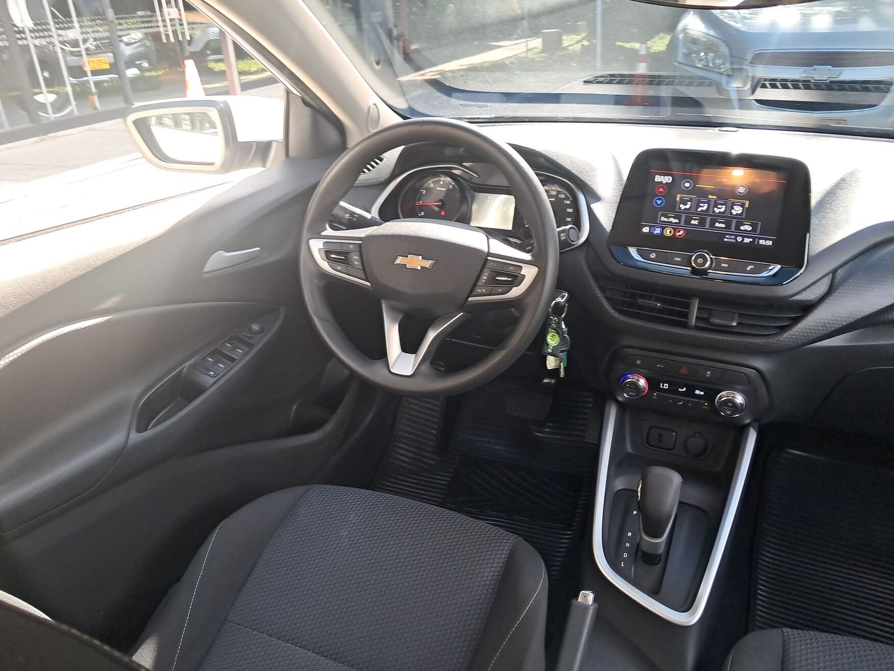 CHEVROLET ONIX 2025
