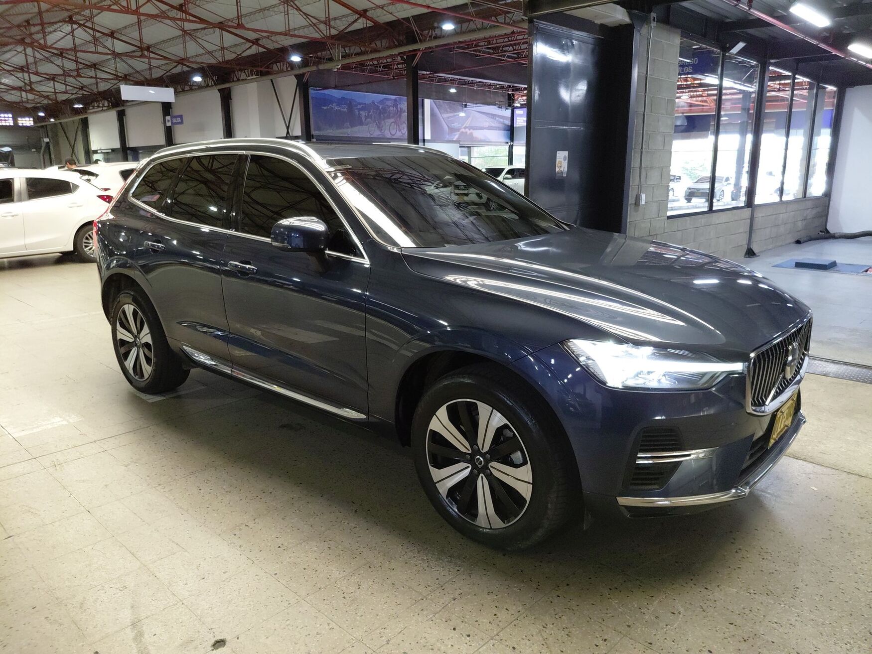 VOLVO XC60 2024