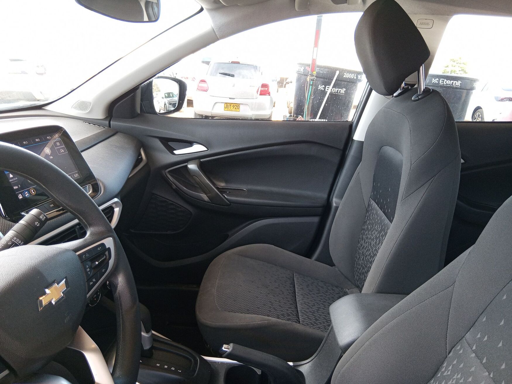 CHEVROLET TRACKER 2025