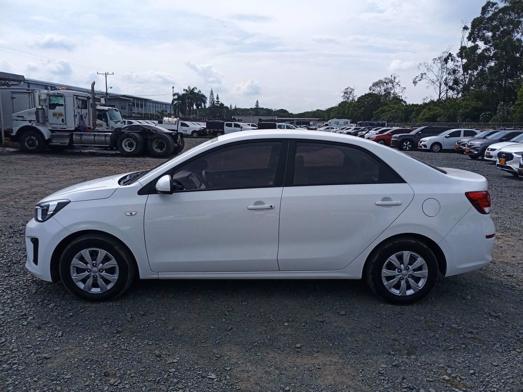 KIA SOLUTO 2026