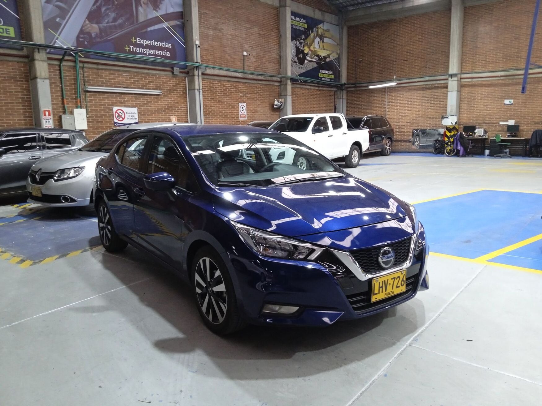NISSAN VERSA 2023