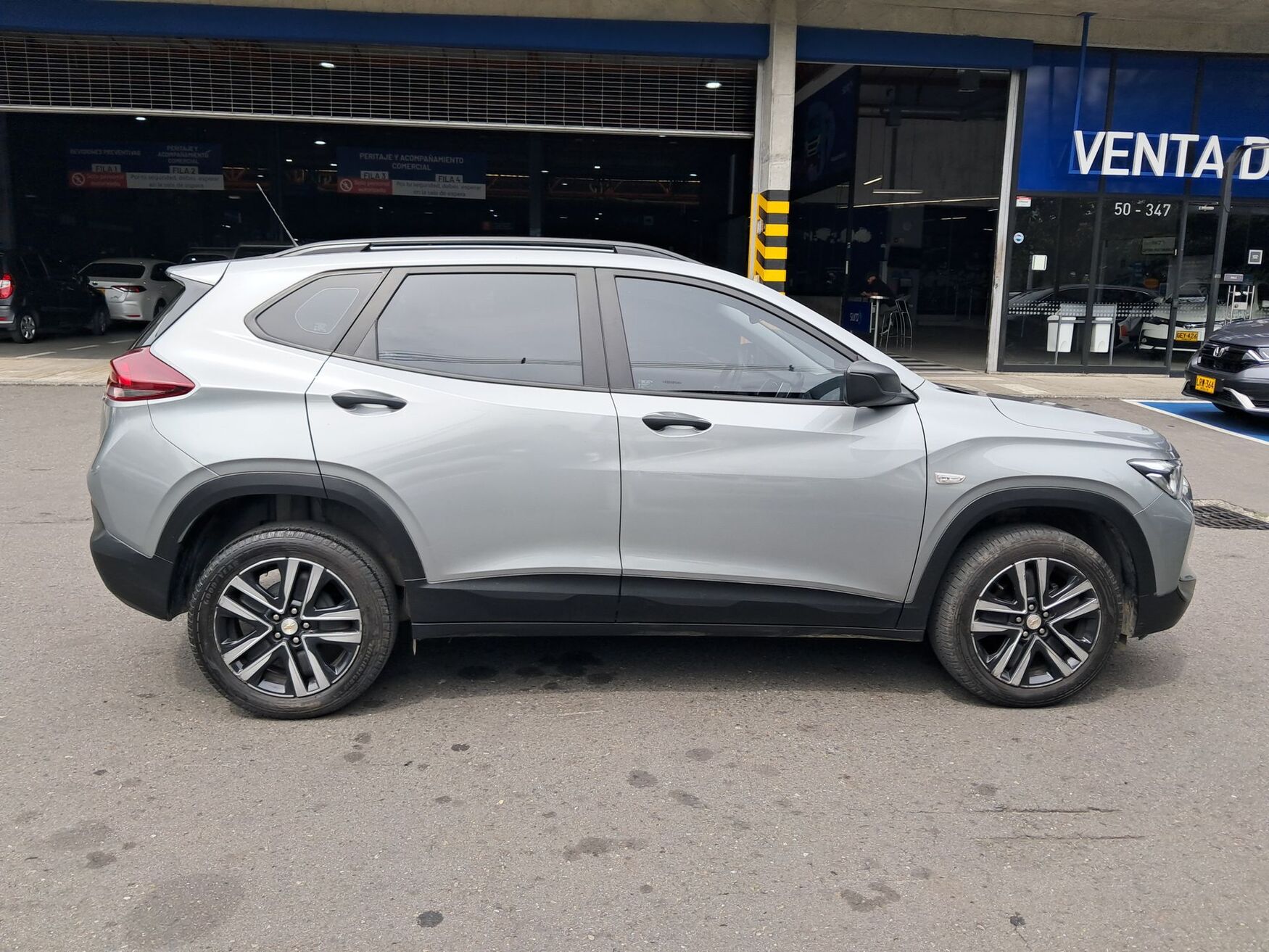 CHEVROLET TRACKER 2025