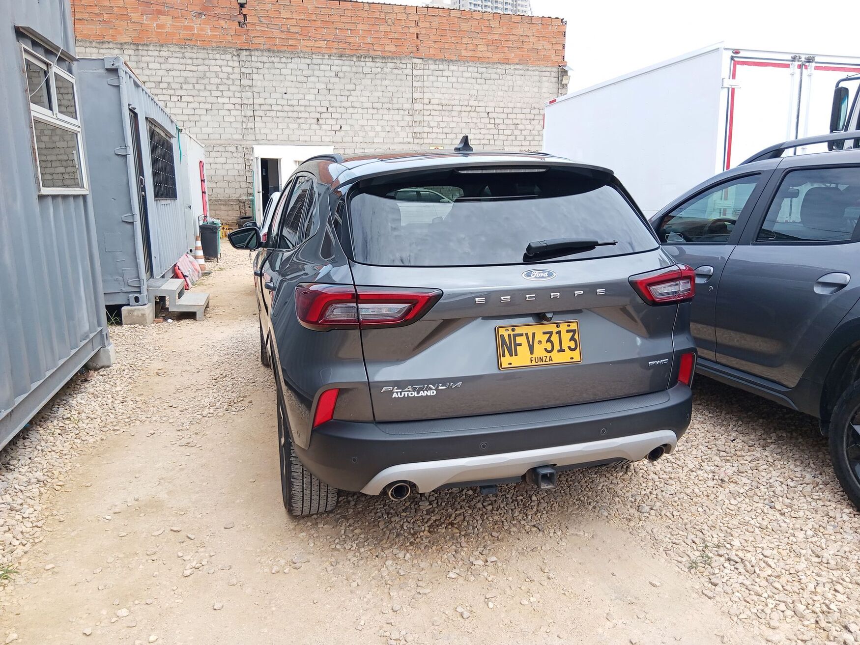 FORD ESCAPE 2023