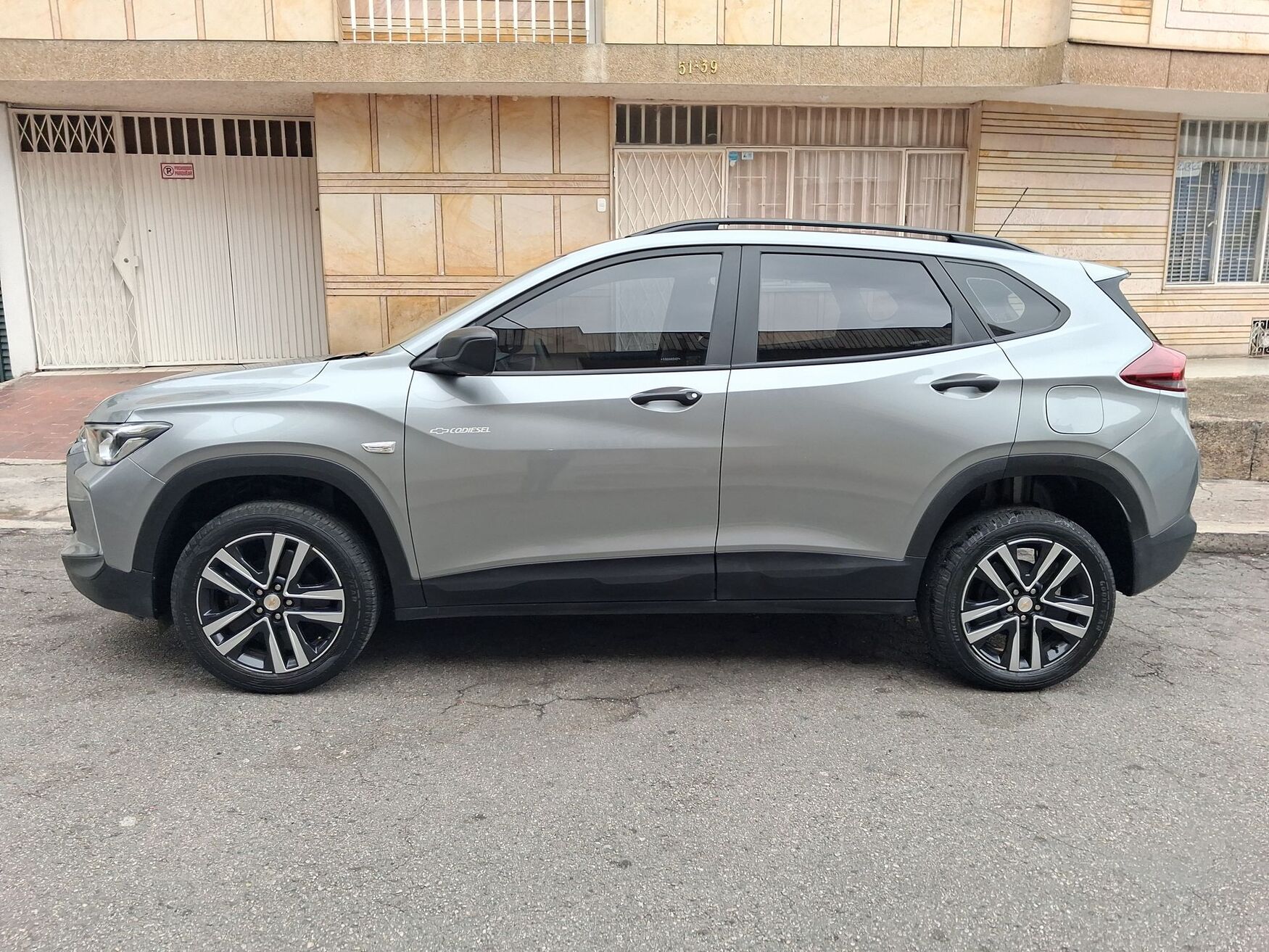 CHEVROLET TRACKER 2025