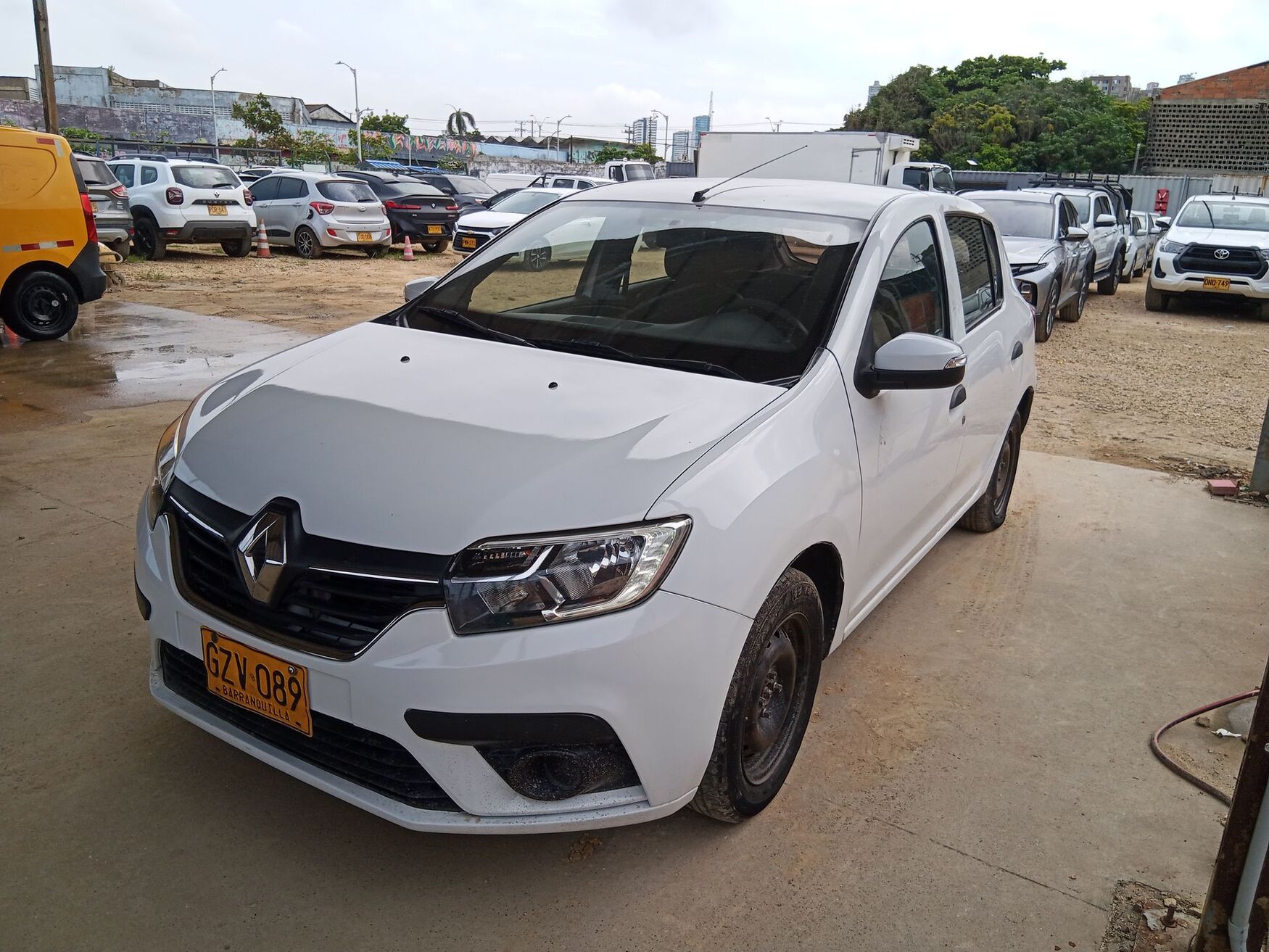 RENAULT SANDERO 2021