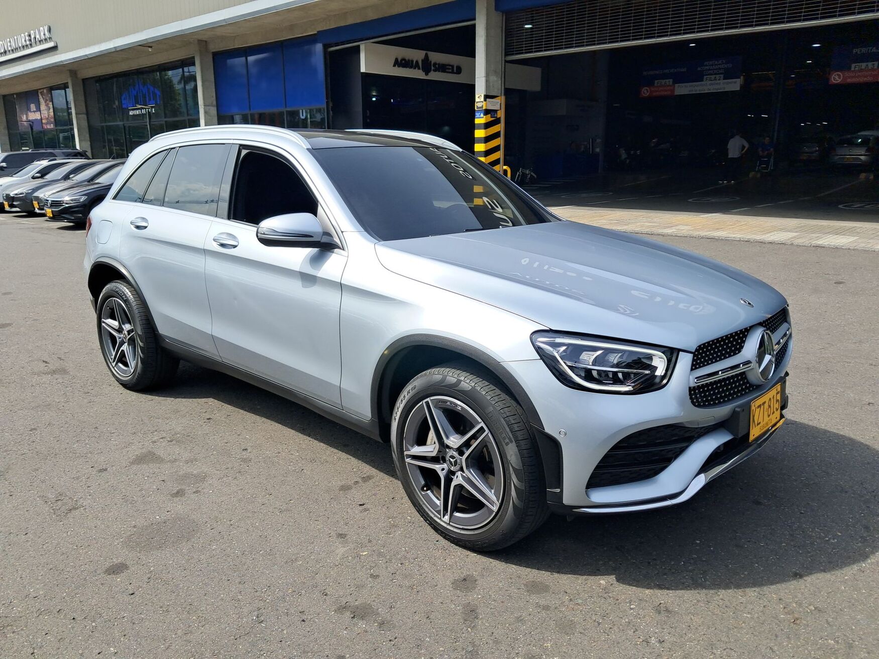 MERCEDES-BENZ GLC300E 2022