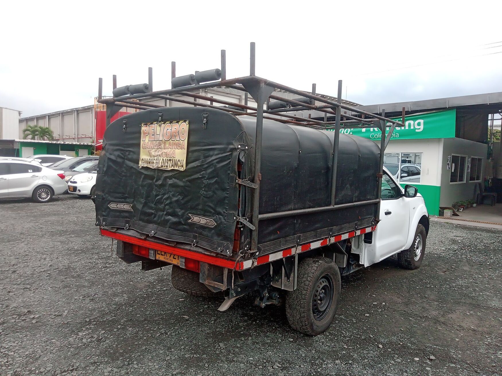 NISSAN FRONTIER 2022