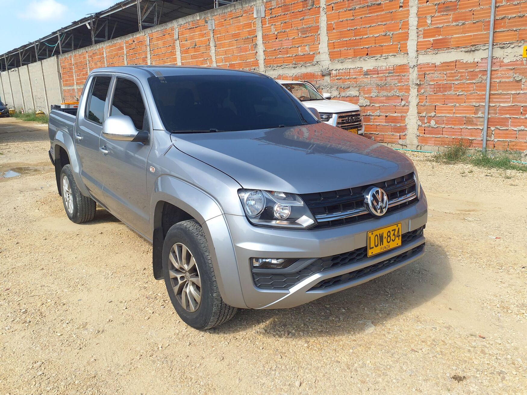 VOLKSWAGEN AMAROK 2022