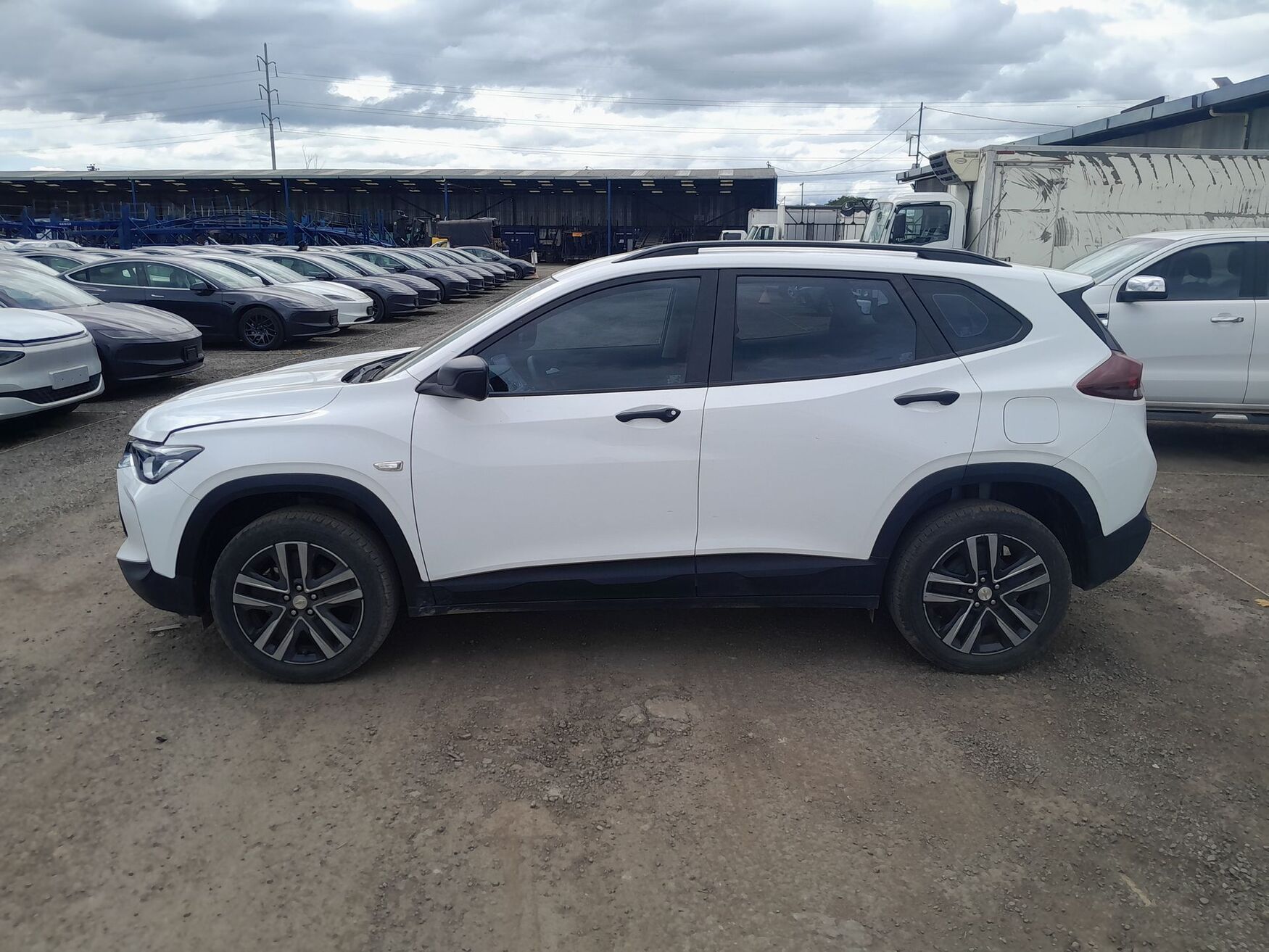 CHEVROLET TRACKER 2025