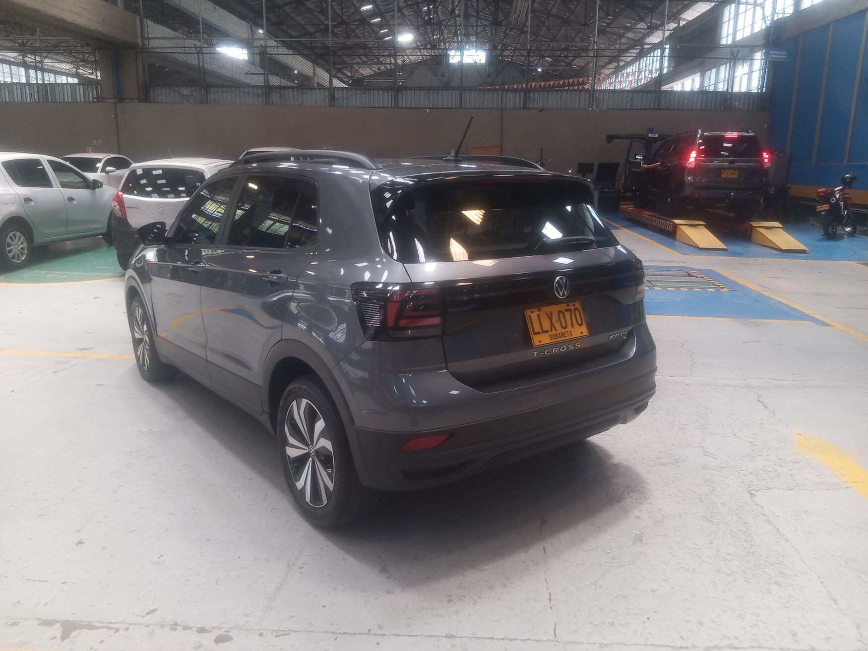 VOLKSWAGEN T-CROSS 2022