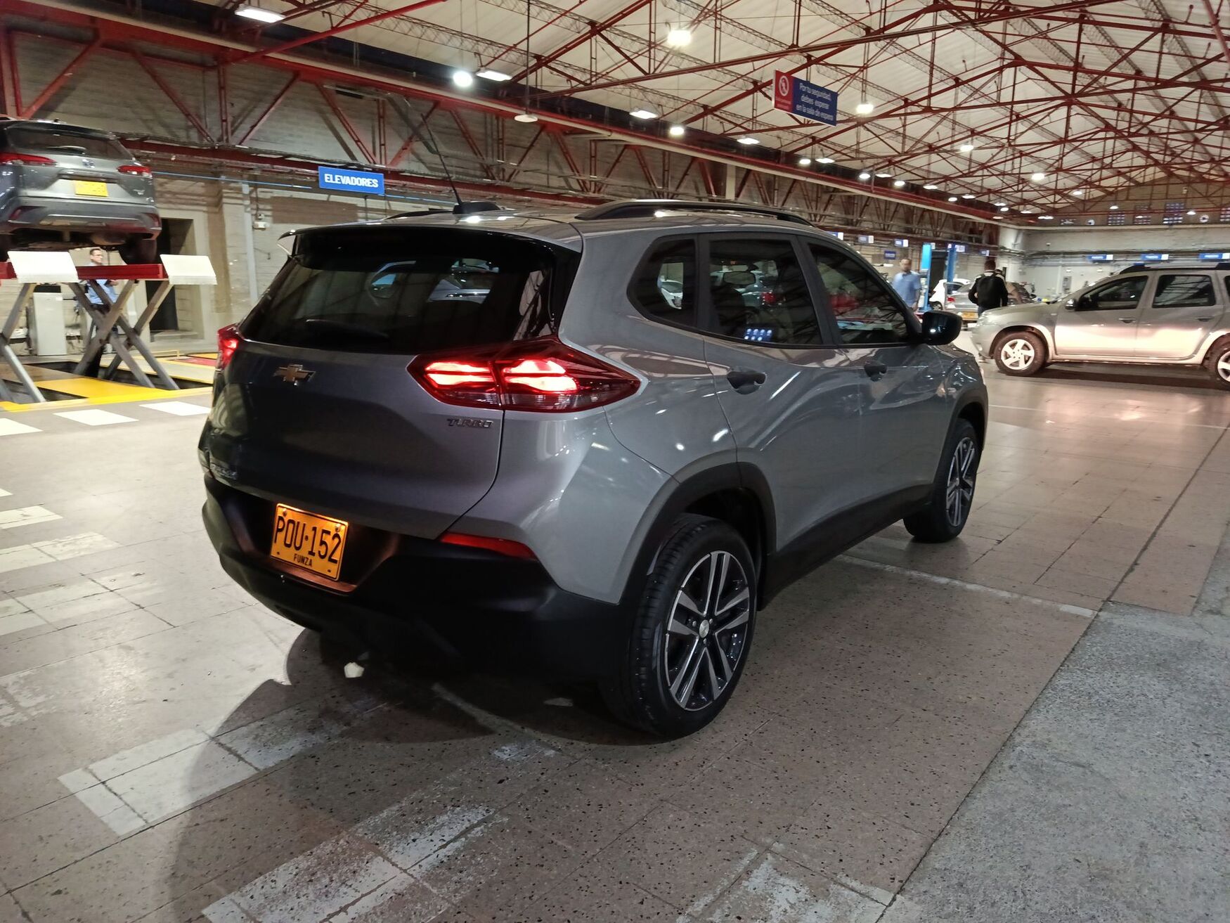 CHEVROLET TRACKER 2025