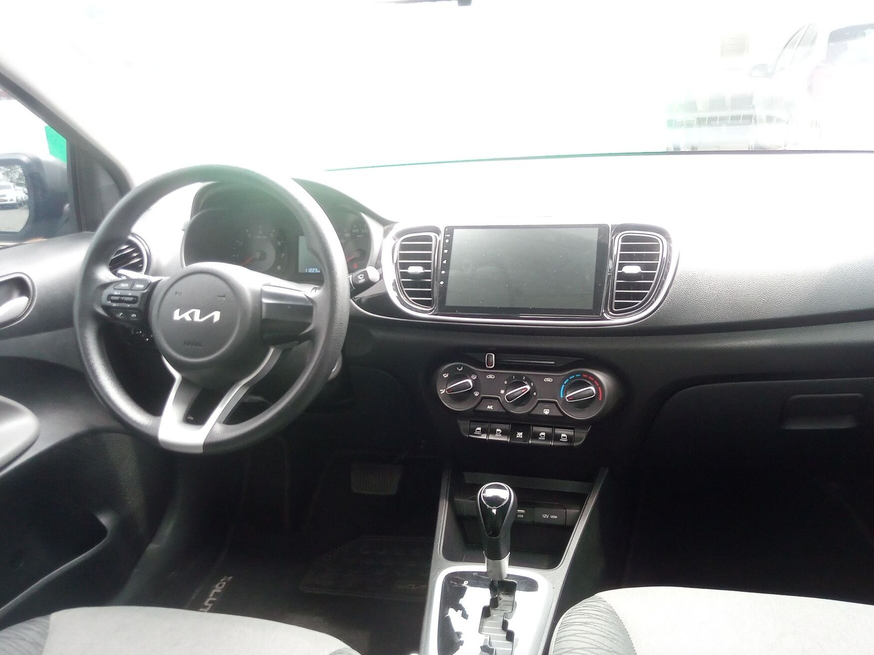 KIA SOLUTO 2026