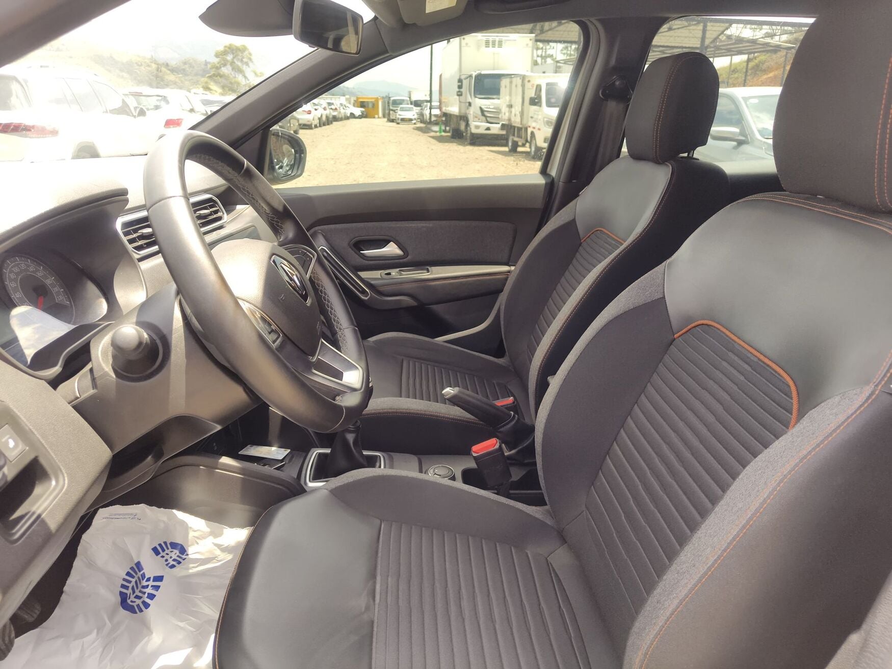 RENAULT DUSTER 2026